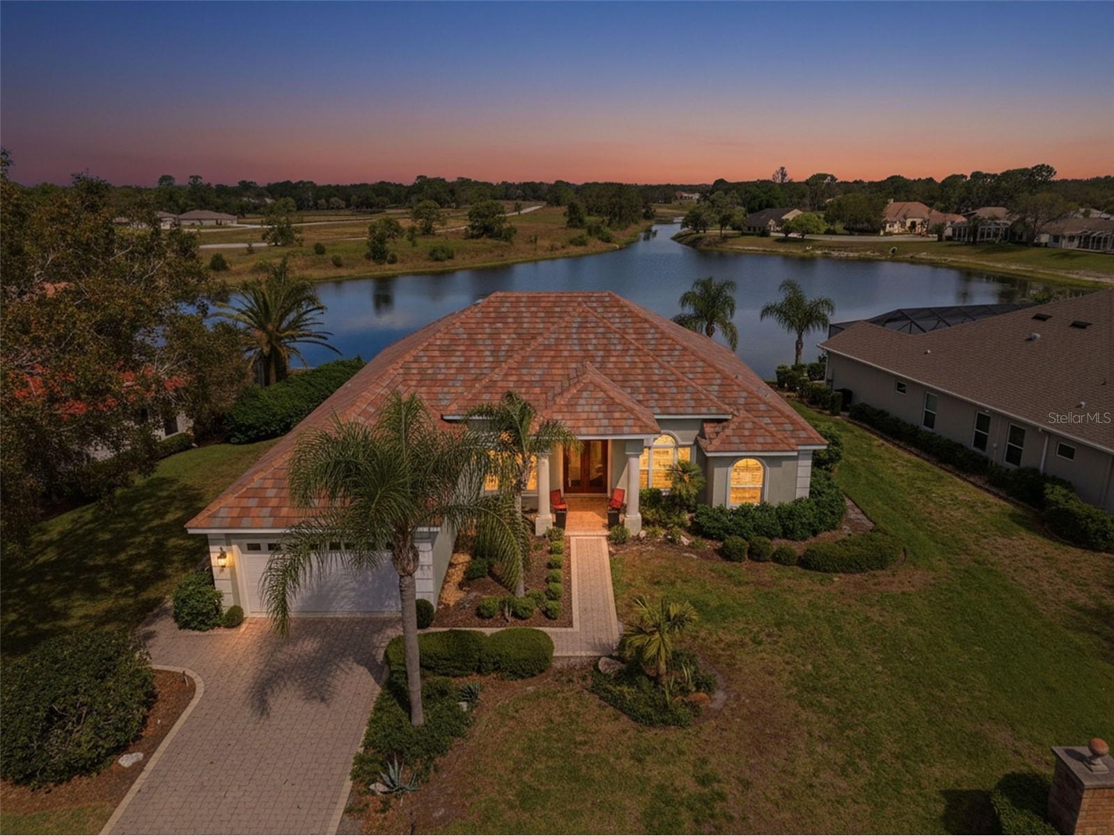9203 Lake Cypress Loop Weeki Wachee FL 34613 W7884490 image1