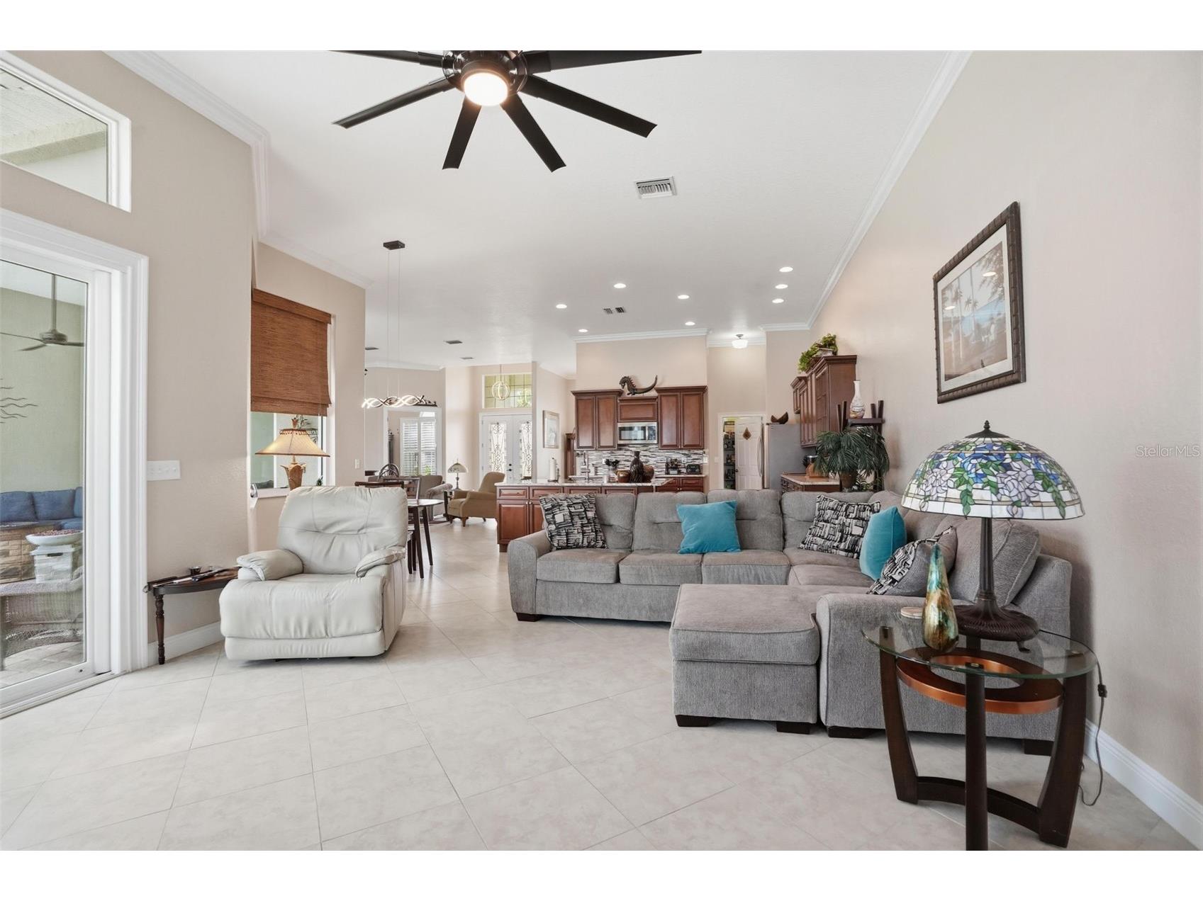 9203 Lake Cypress Loop Weeki Wachee FL 34613 W7884490 image17
