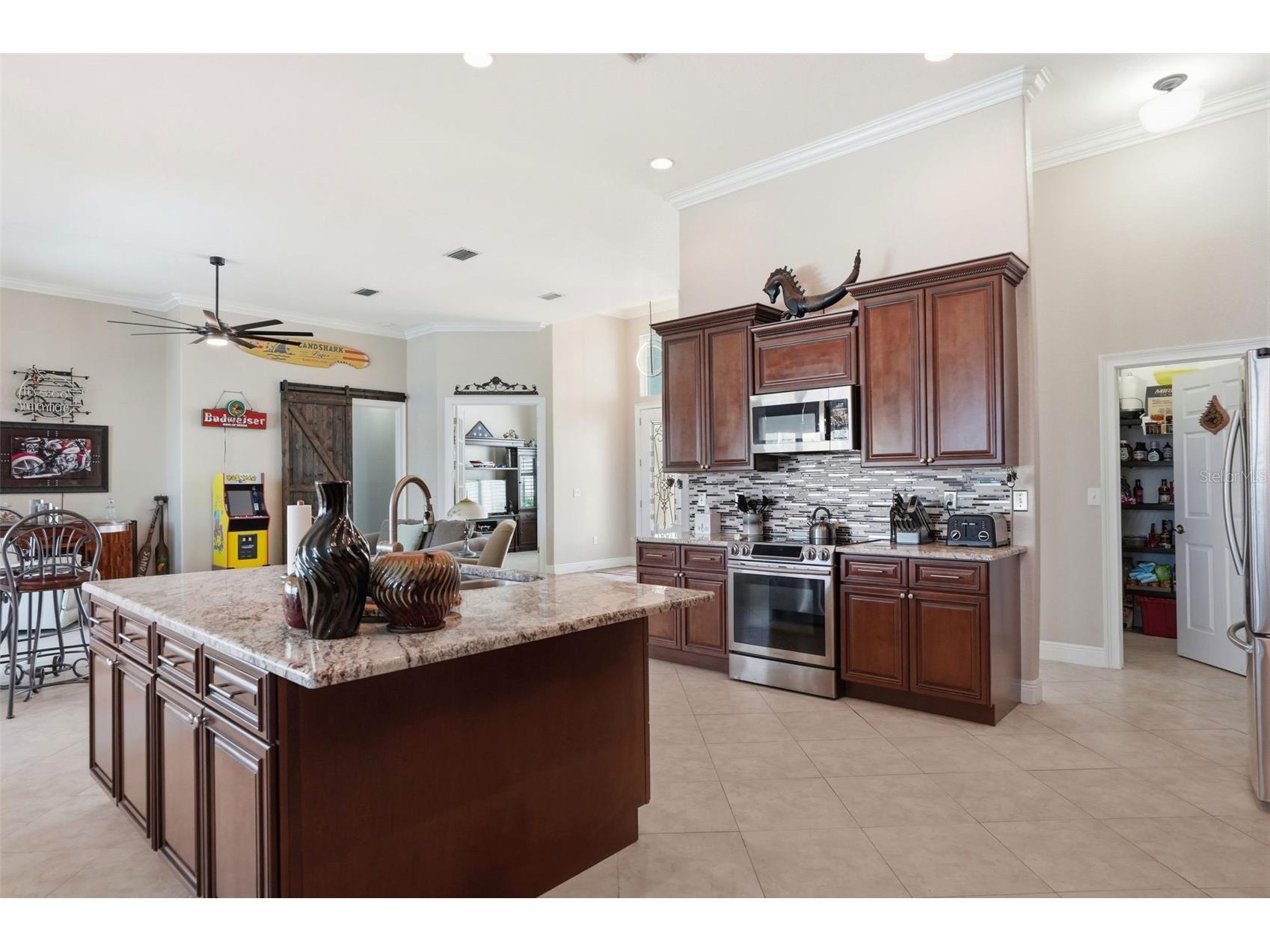 9203 Lake Cypress Loop Weeki Wachee FL 34613 W7884490 image22