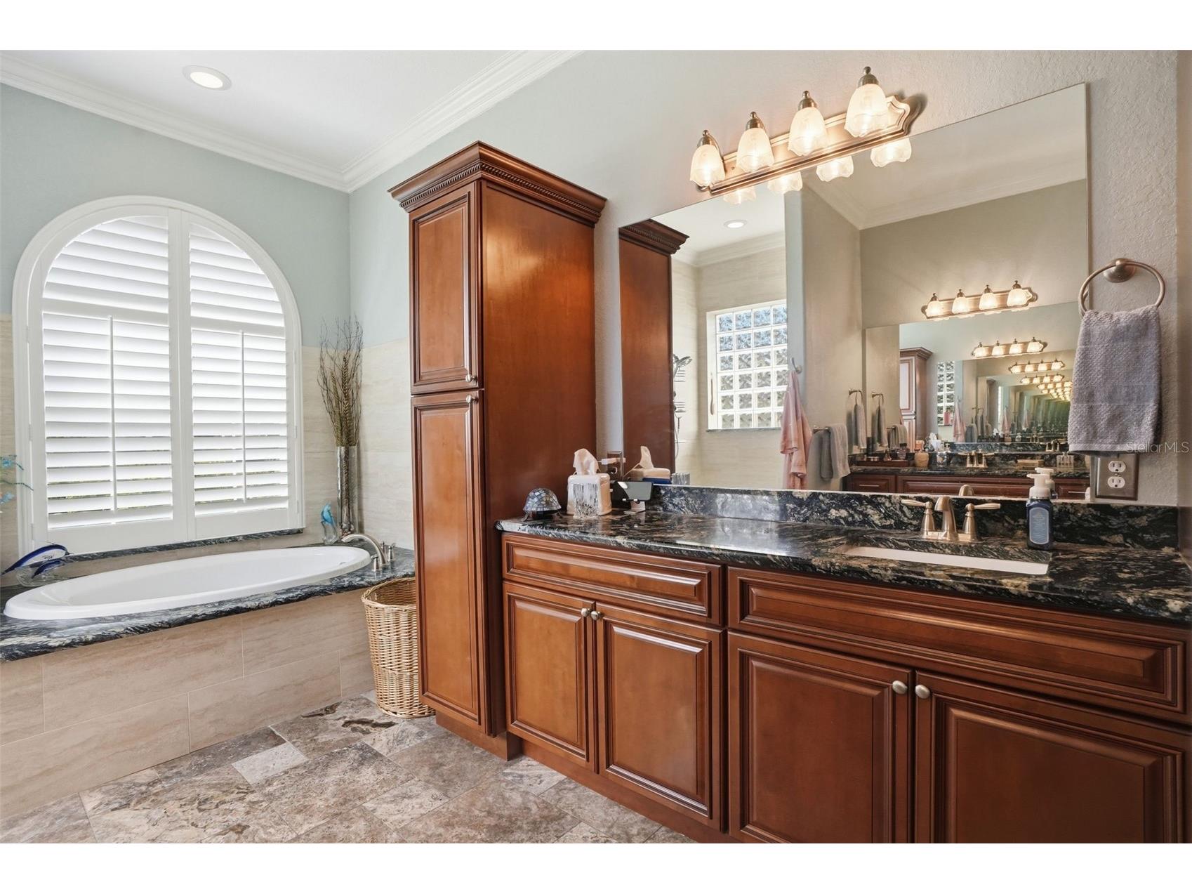 9203 Lake Cypress Loop Weeki Wachee FL 34613 W7884490 image37