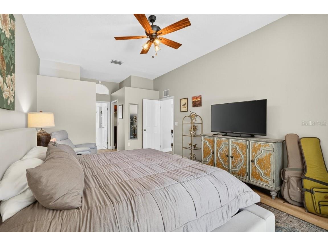 9203 Sunflower Drive Tampa FL 33647 TB8437738 image20