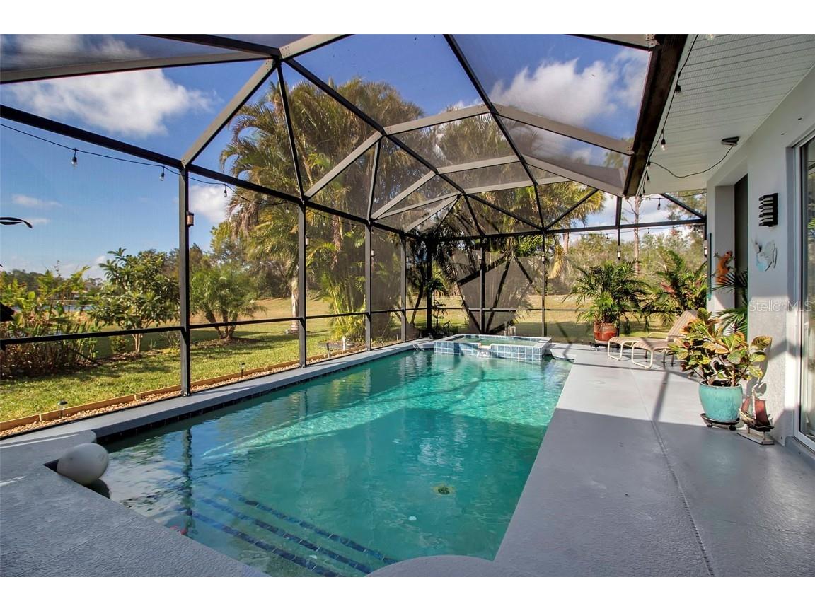 9203 Winter Harbour Way Bradenton FL 34212 A4634201 image1