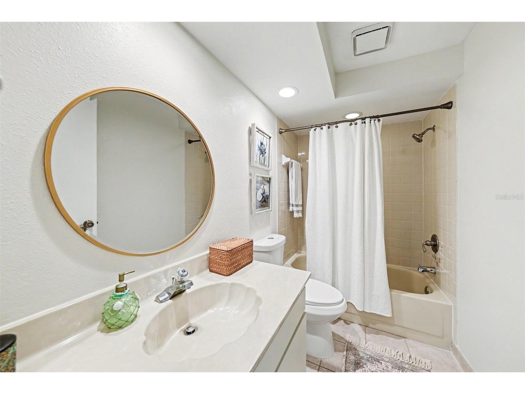9204 Golf View Dr New Port Richey FL 34655 TB8510400 image26