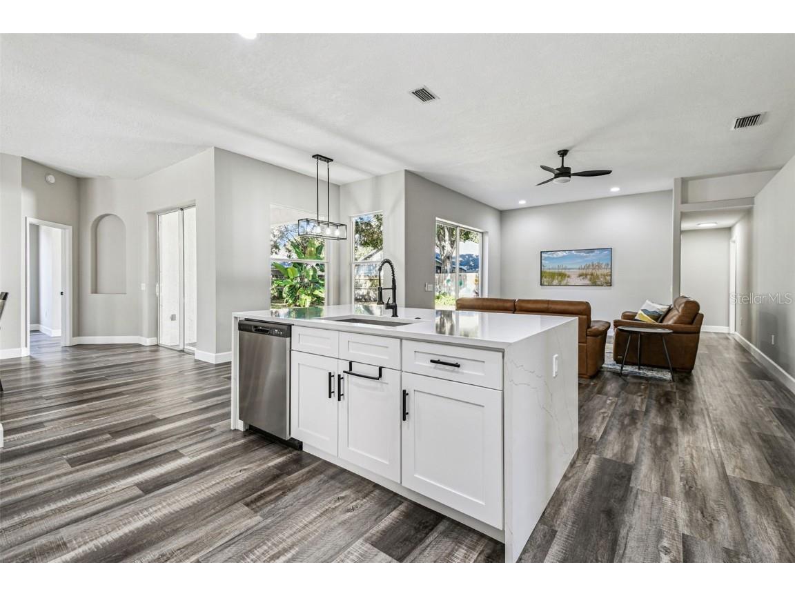 9204 Grand Palm Court Riverview FL 33578 TB8449352 image20