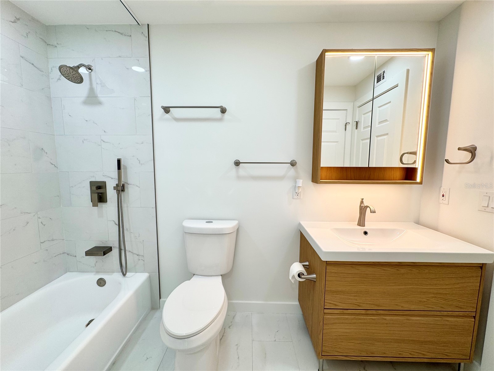 9205 Tudor Drive #C208 Tampa FL 33615 TB8514269 image27