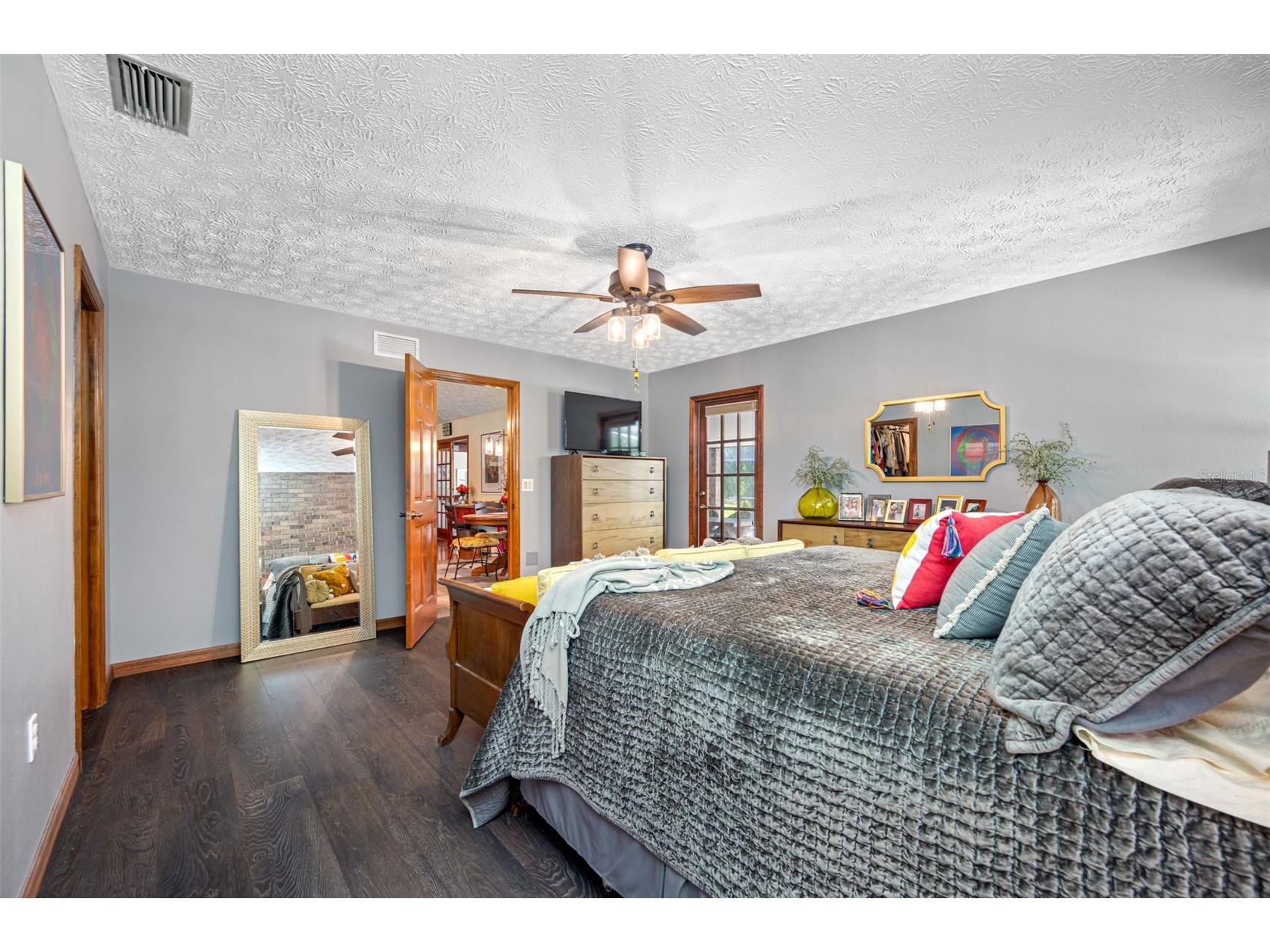 9206 65th Avenue E Bradenton FL 34202 A4664157 image59