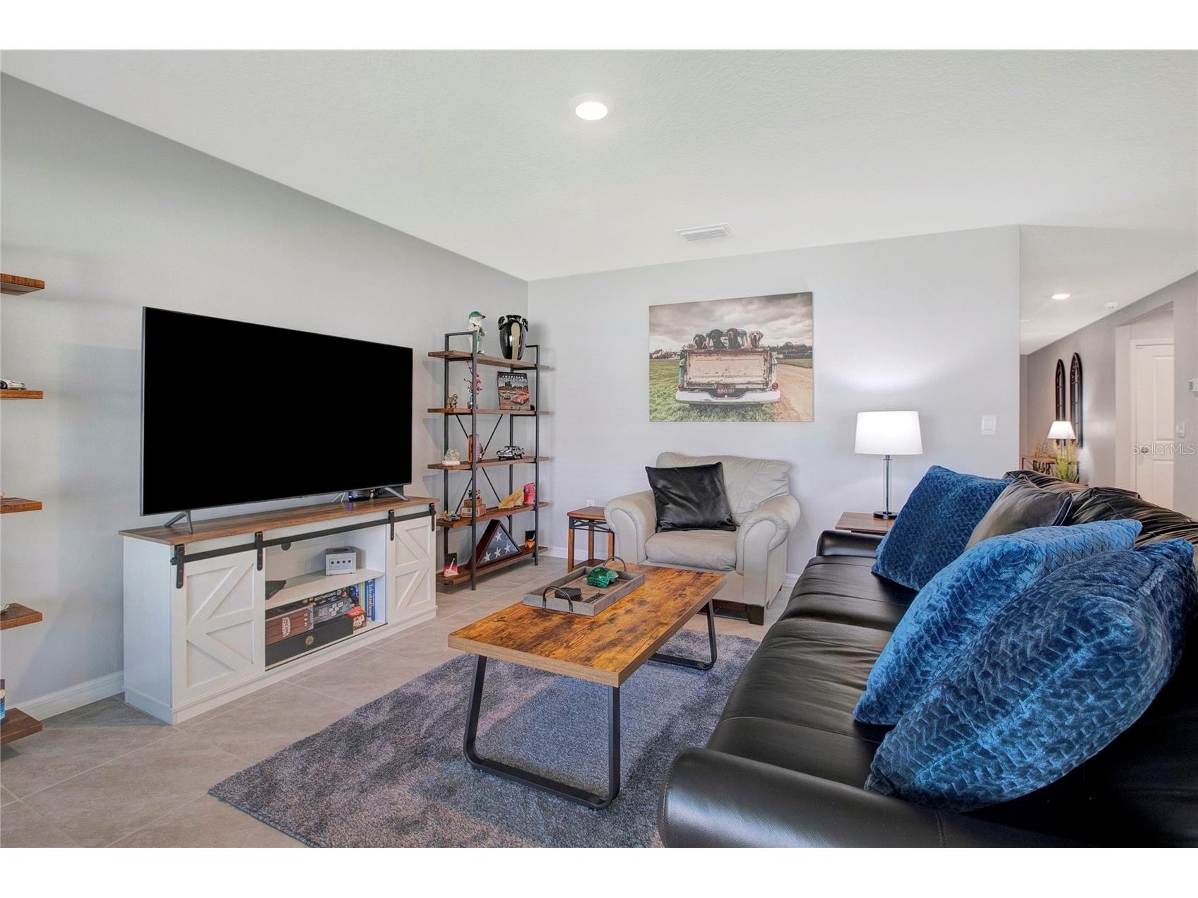 9206 Mission Bay Place Tampa FL 33637 TB8510678 image11