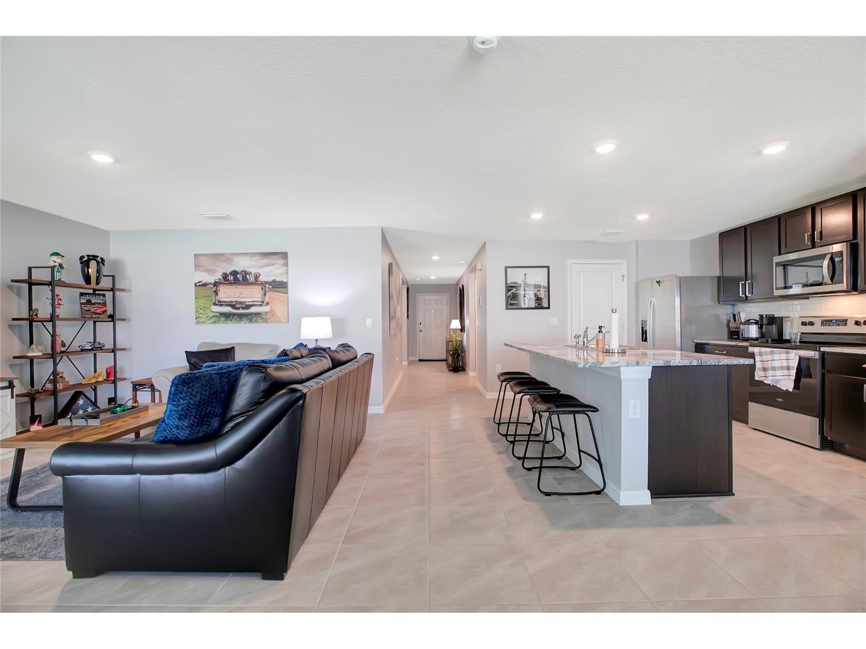 9206 Mission Bay Place Tampa FL 33637 TB8510678 image8