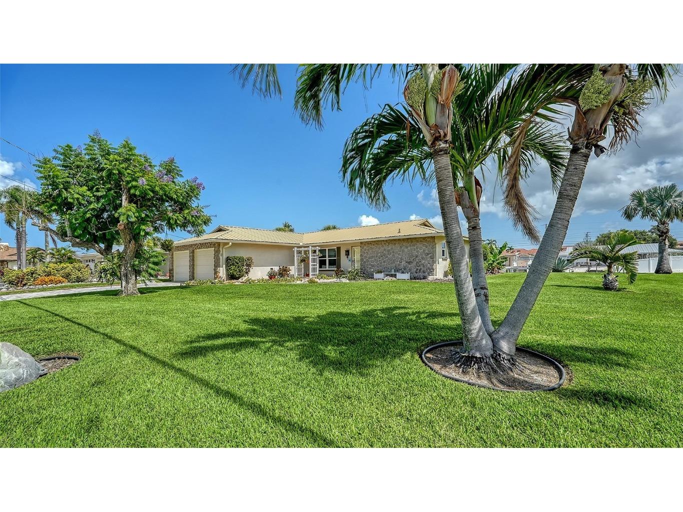 9207 Bimini Drive Bradenton FL 34210 A4660897 image2