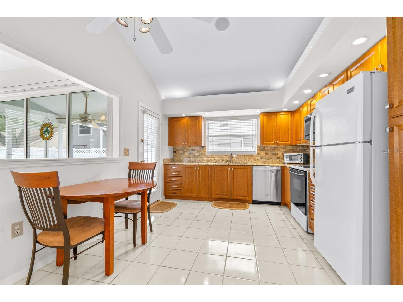 9207 Festival Court Tampa FL 33647 TB8513095 image11