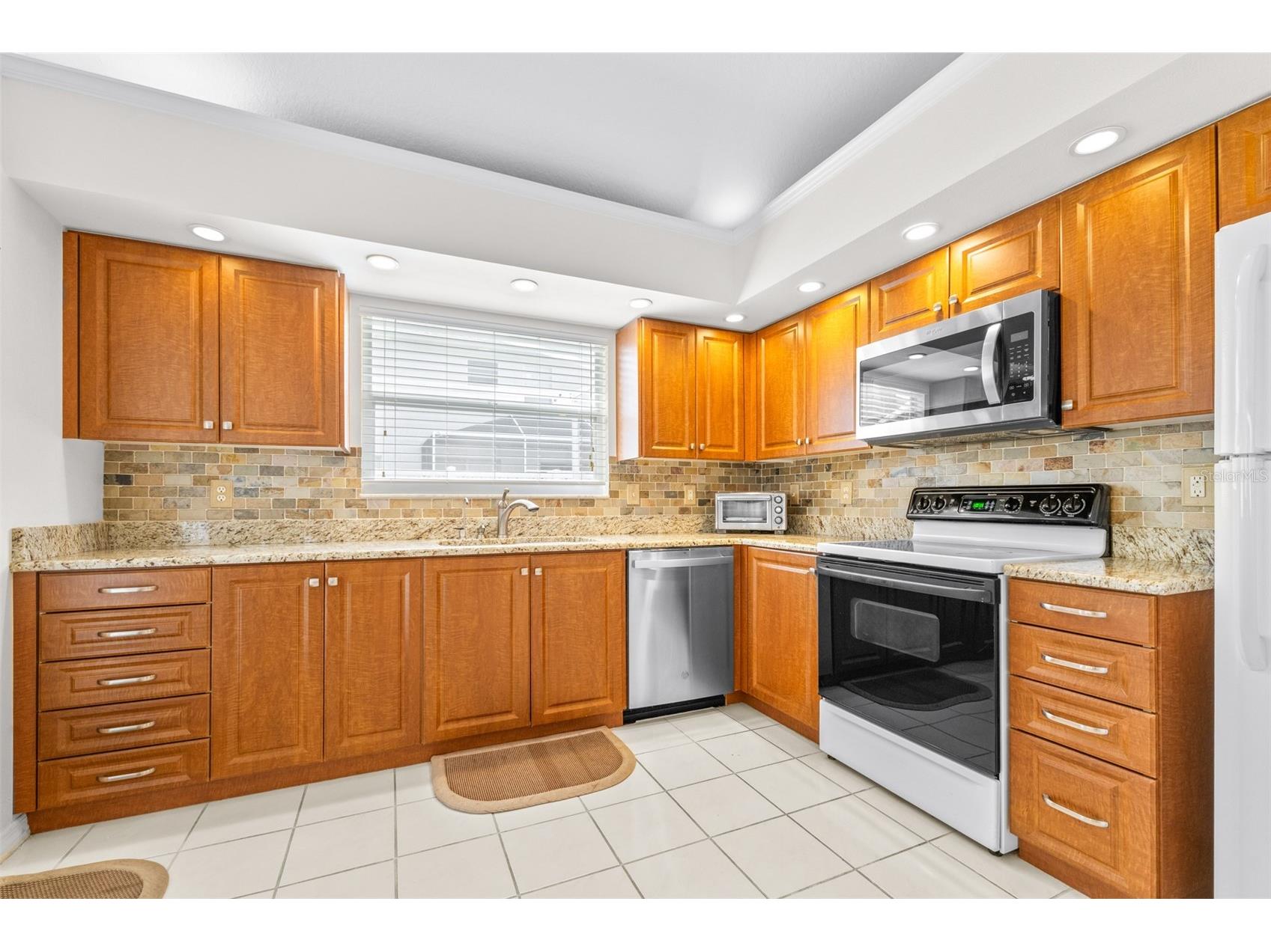 9207 Festival Court Tampa FL 33647 TB8513095 image13
