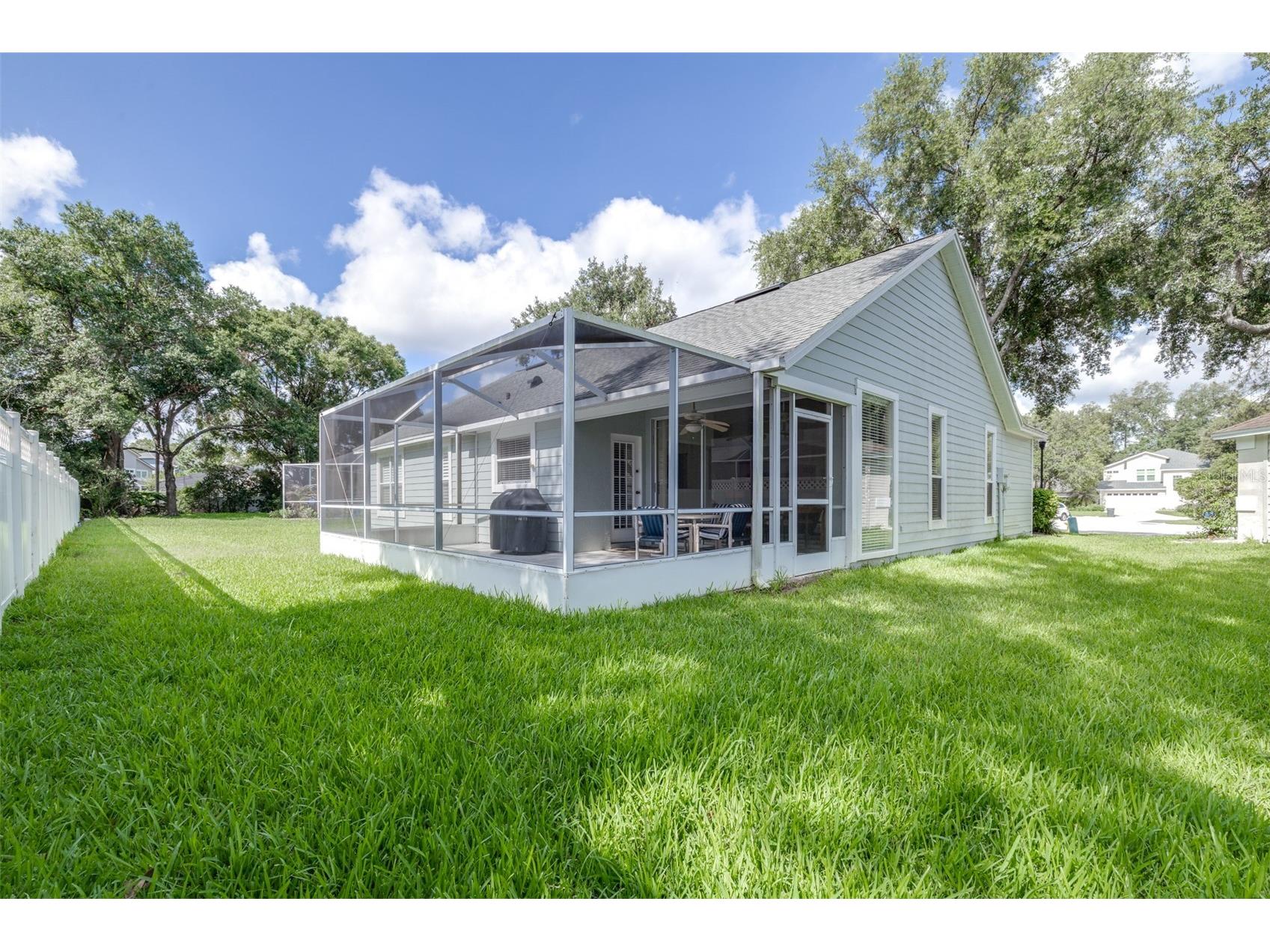9207 Festival Court Tampa FL 33647 TB8513095 image30