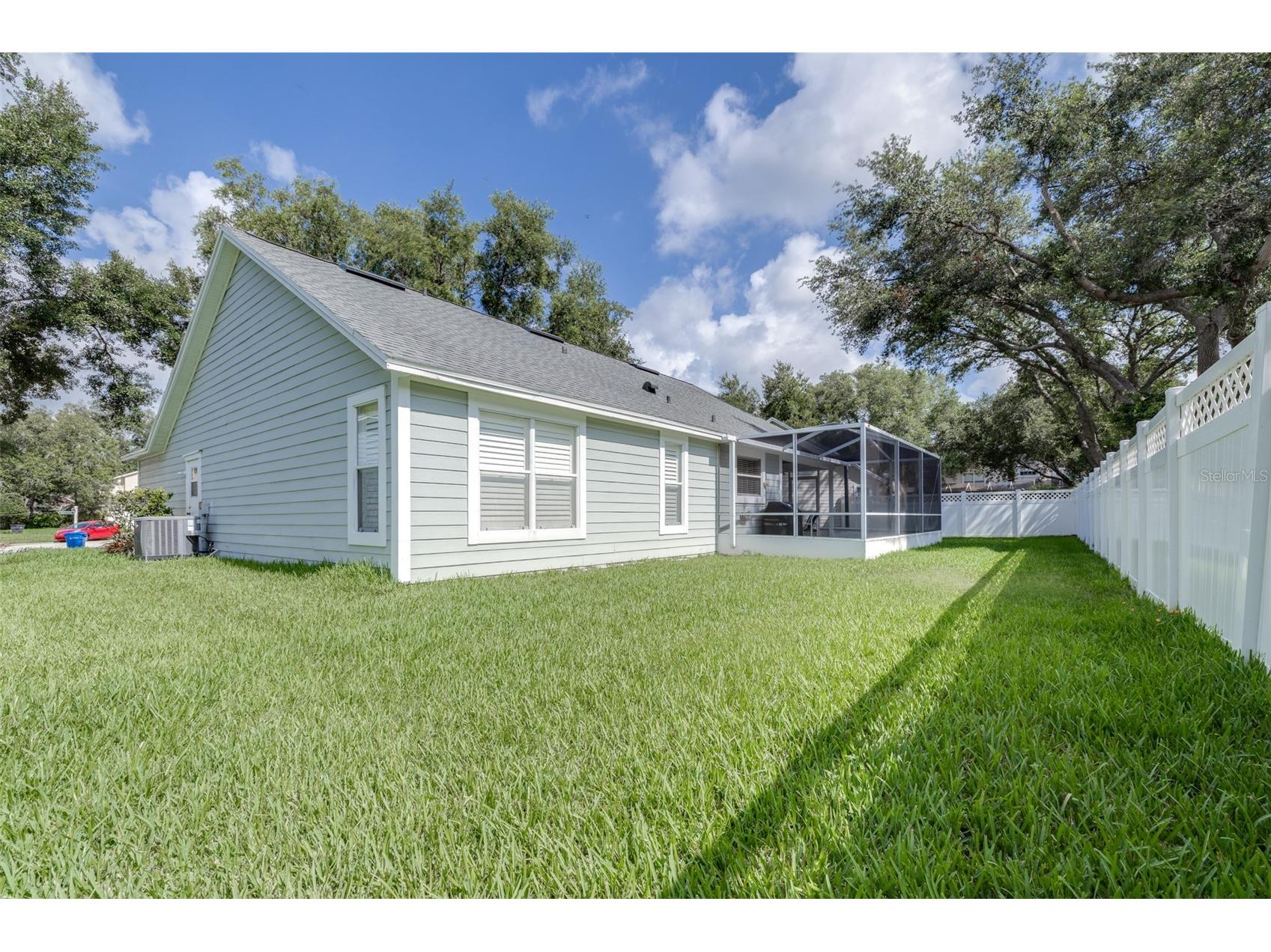 9207 Festival Court Tampa FL 33647 TB8513095 image31