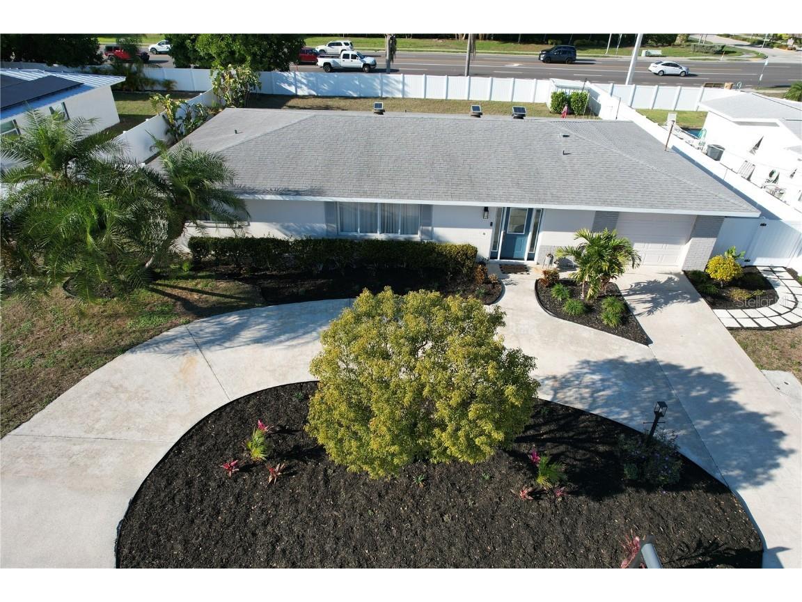 9207 Kingston Road Bradenton FL 34210 A4528636 image1