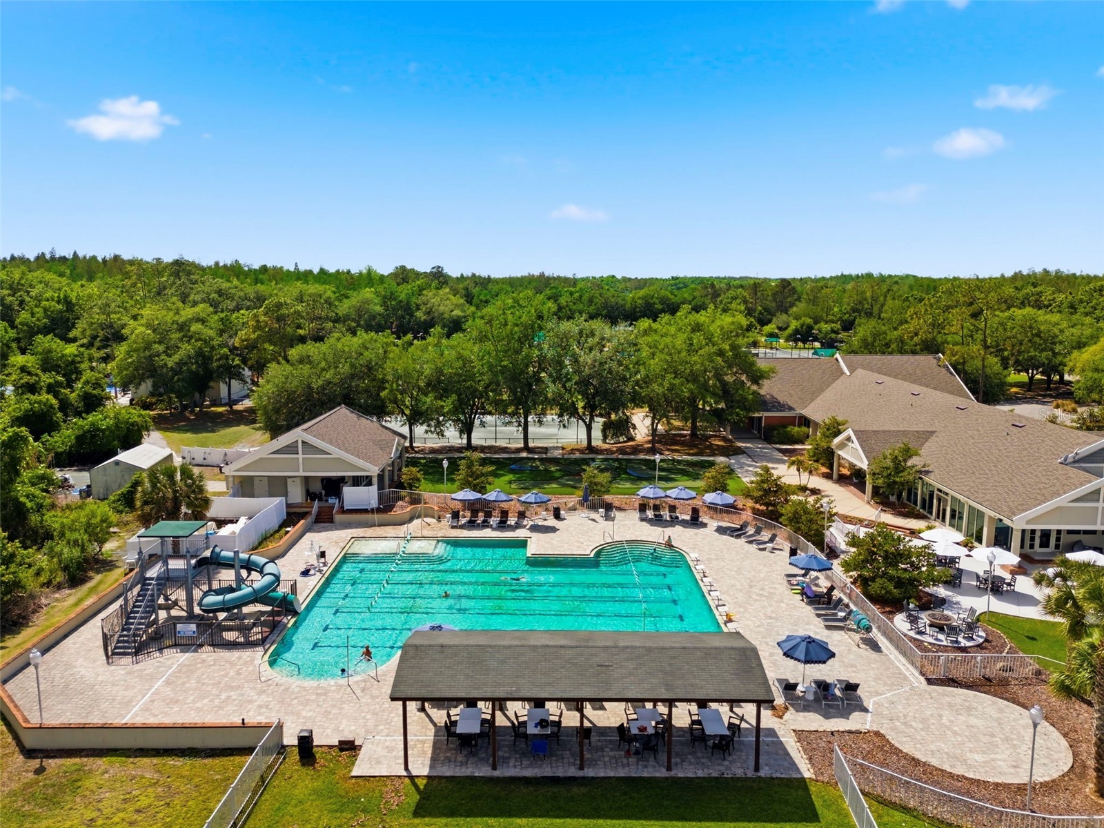 9207 Meadow Lane Court Tampa FL 33647 TB8496673 image79