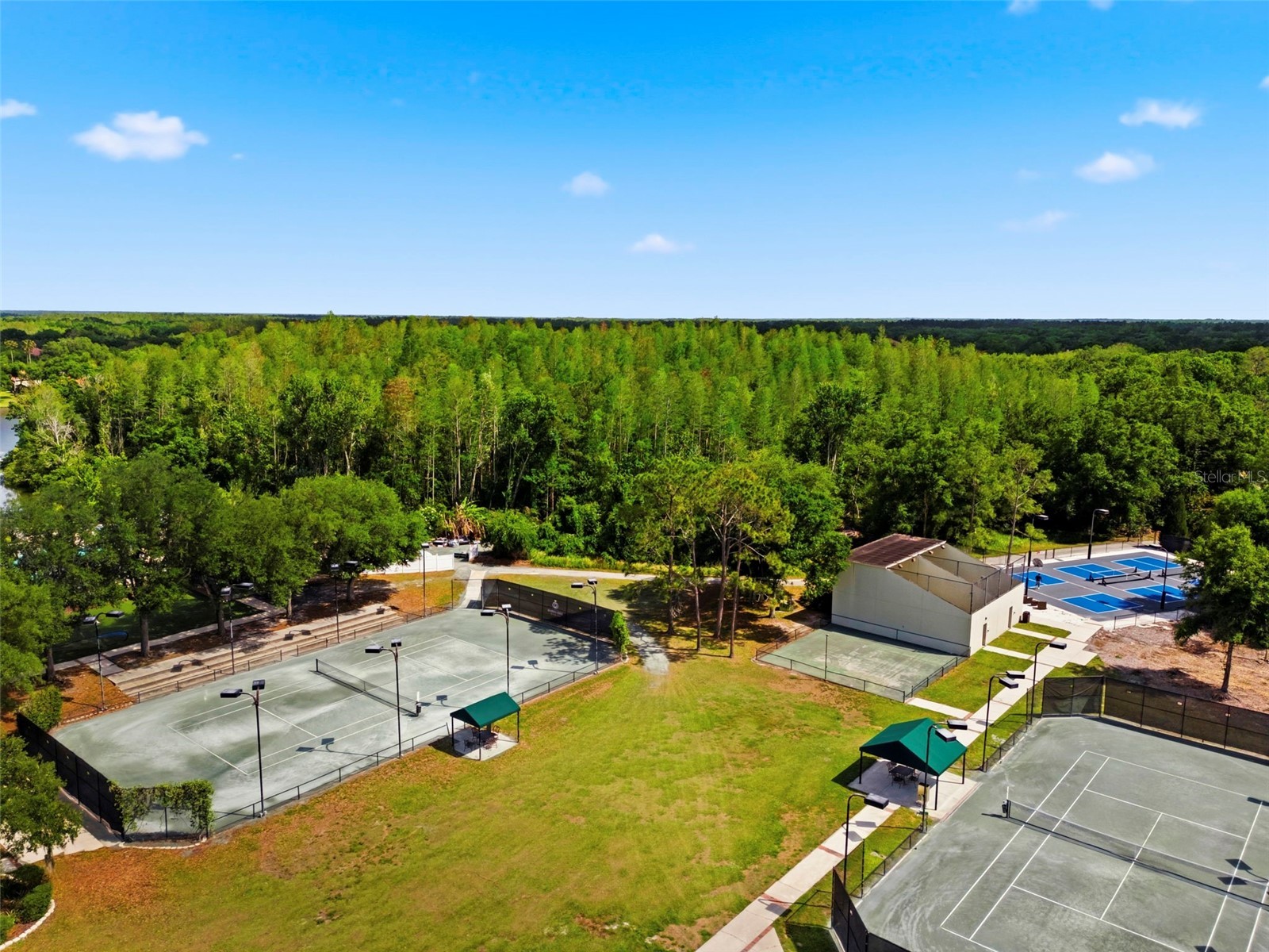 9207 Meadow Lane Court Tampa FL 33647 TB8496673 image85