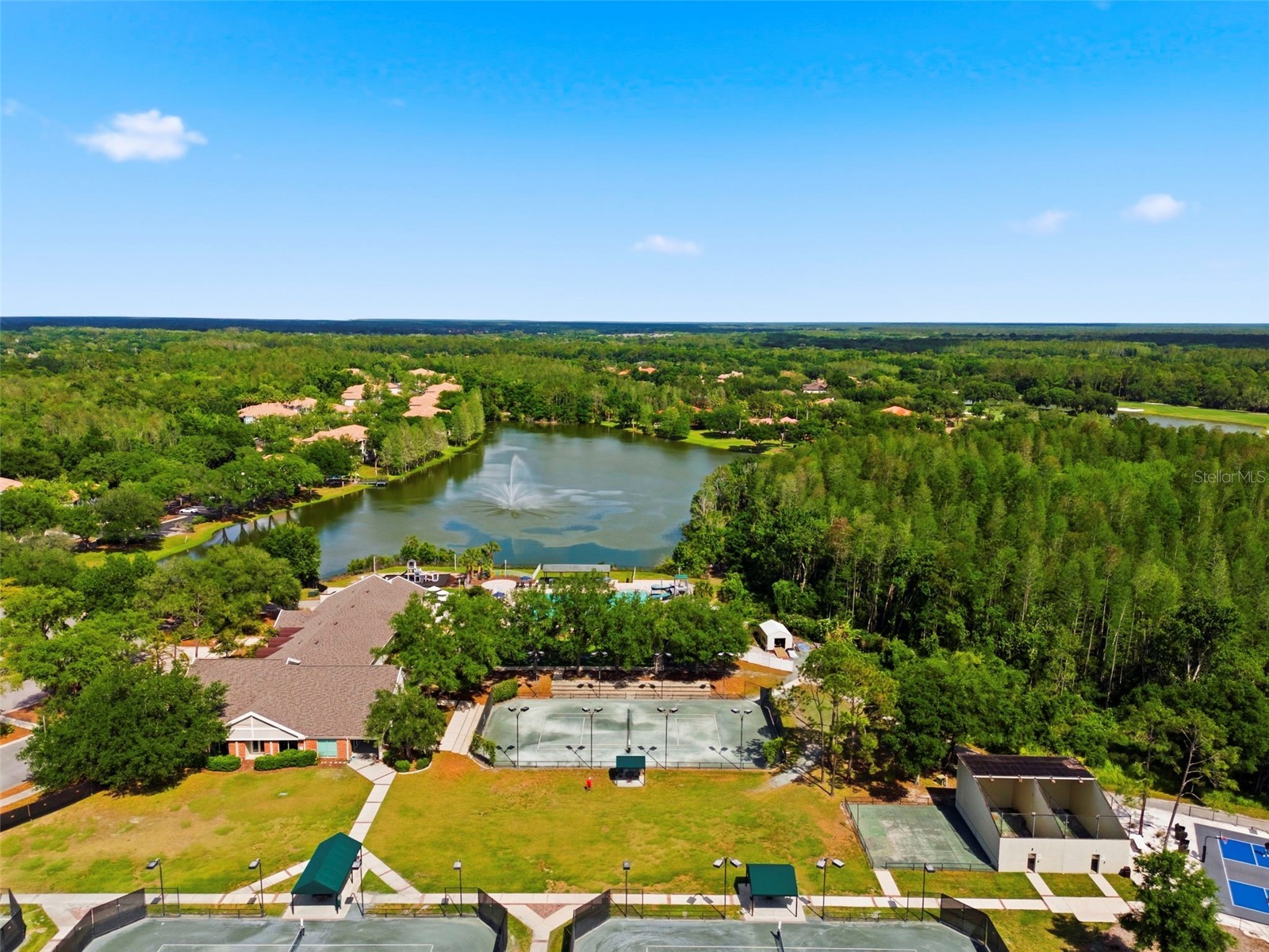 9207 Meadow Lane Court Tampa FL 33647 TB8496673 image88