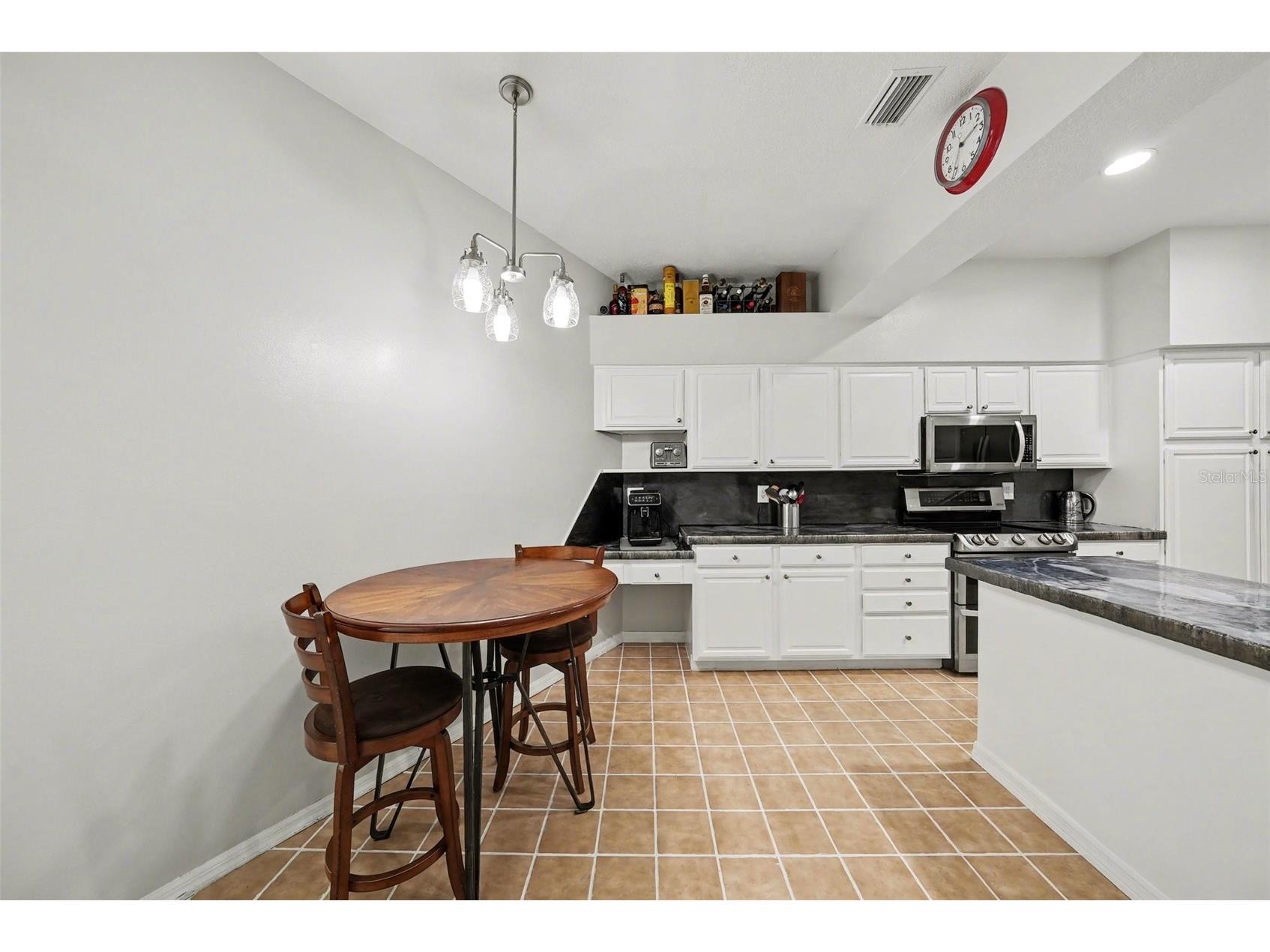 9207 Rockrose Drive Tampa FL 33647 TB8489222 image10