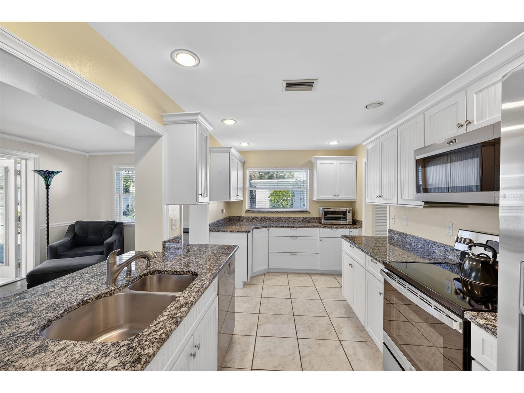 9208 142nd Street Seminole FL 33776 TB8471159 image14