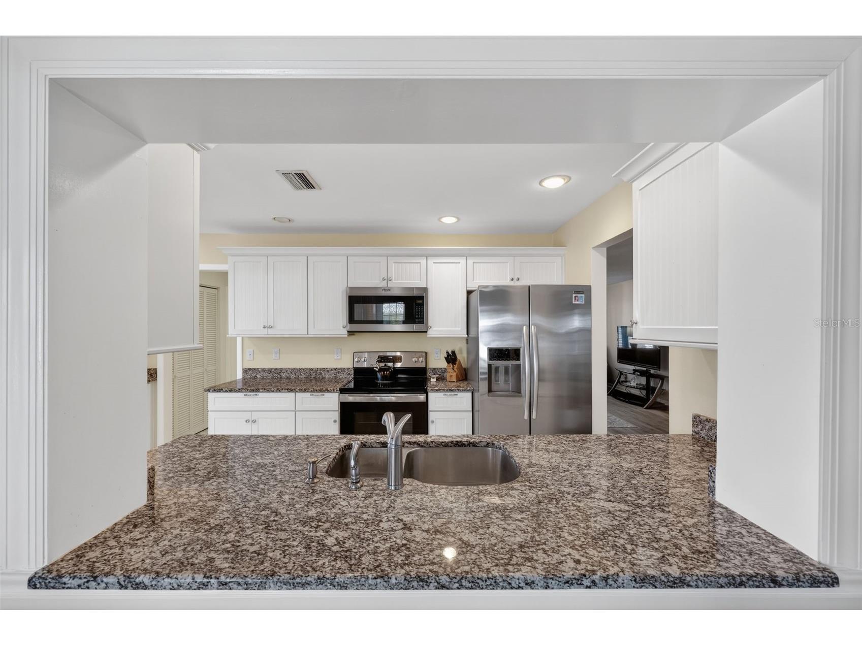 9208 142nd Street Seminole FL 33776 TB8471159 image17