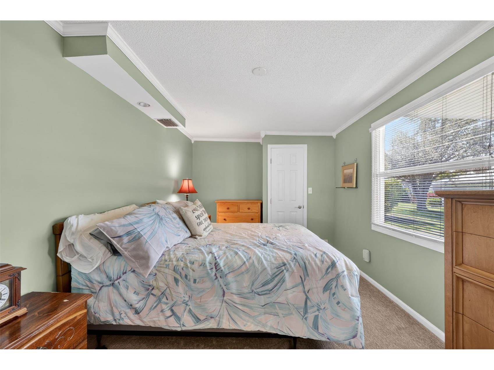 9208 142nd Street Seminole FL 33776 TB8471159 image26