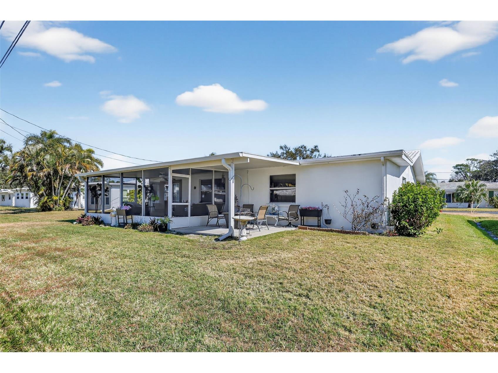 9208 142nd Street Seminole FL 33776 TB8471159 image37