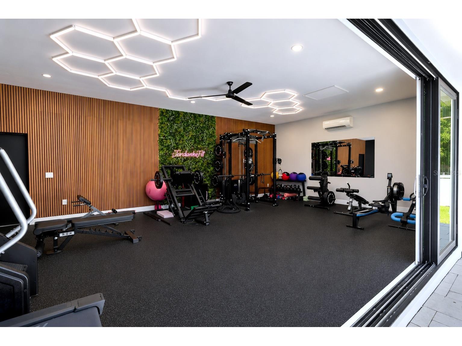 9208 Bay Hill Boulevard Orlando FL 32819 O6412606 image3