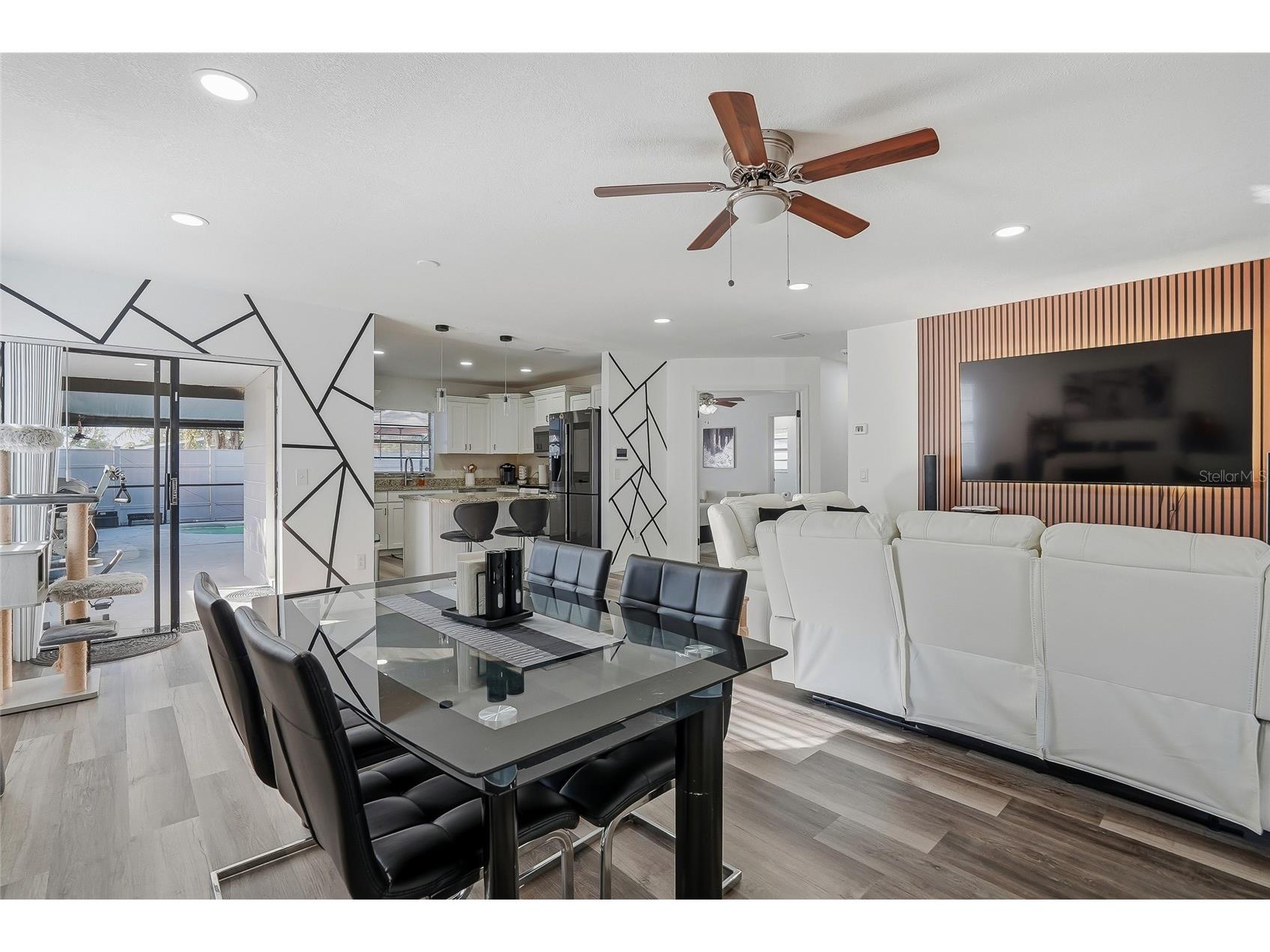 9209 Camino Villa Boulevard Tampa FL 33635 TB8470926 image12