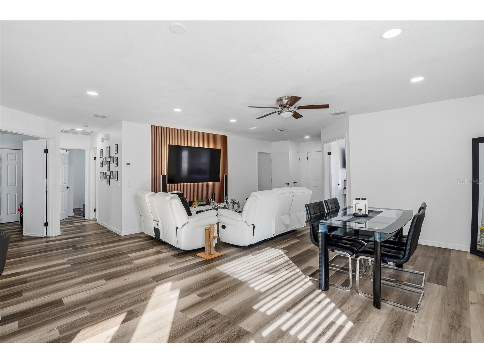 9209 Camino Villa Boulevard Tampa FL 33635 TB8470926 image20