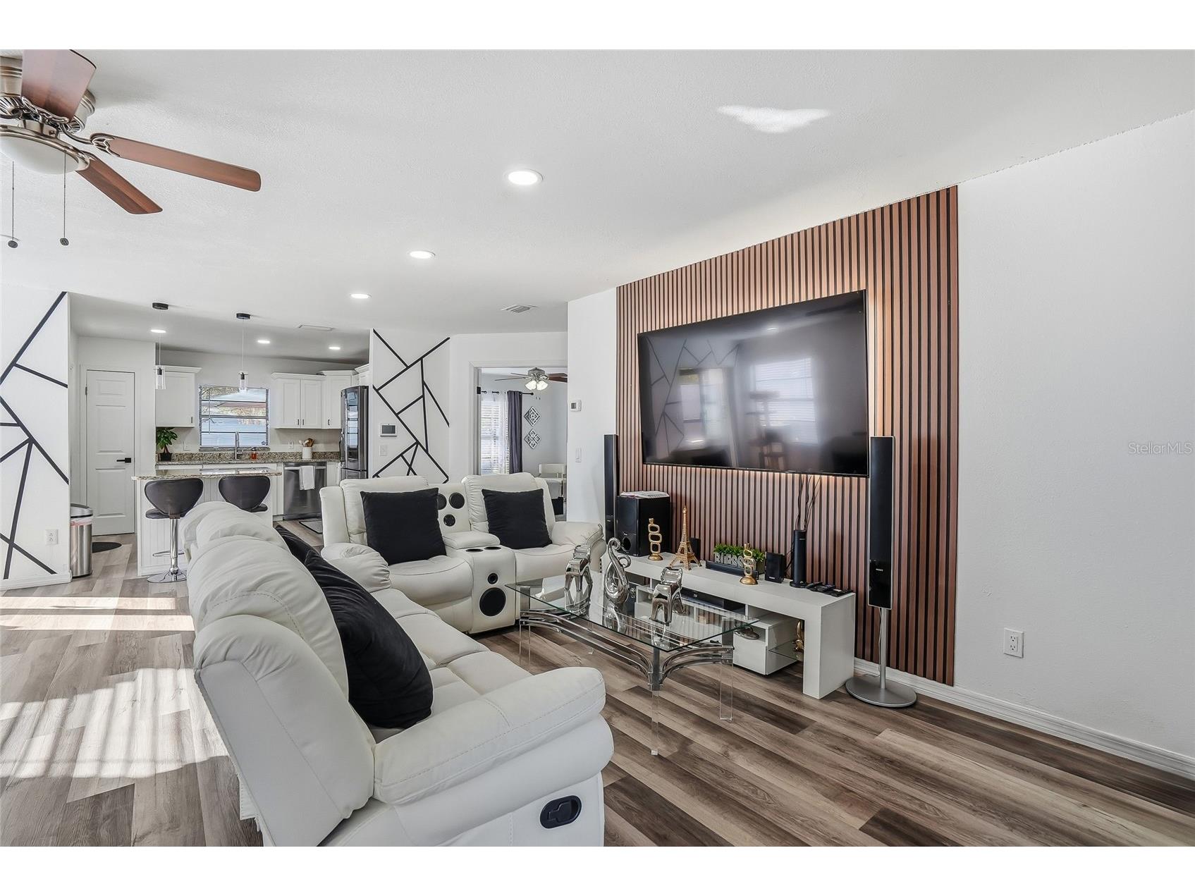 9209 Camino Villa Boulevard Tampa FL 33635 TB8470926 image8