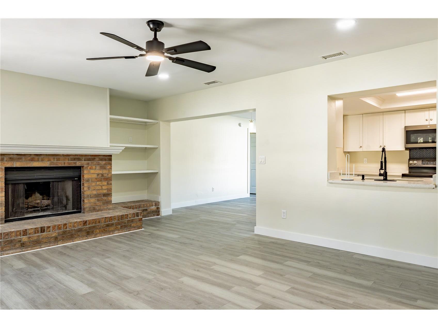 9209 Kingsridge Drive Temple Terrace FL 33637 TB8465961 image12