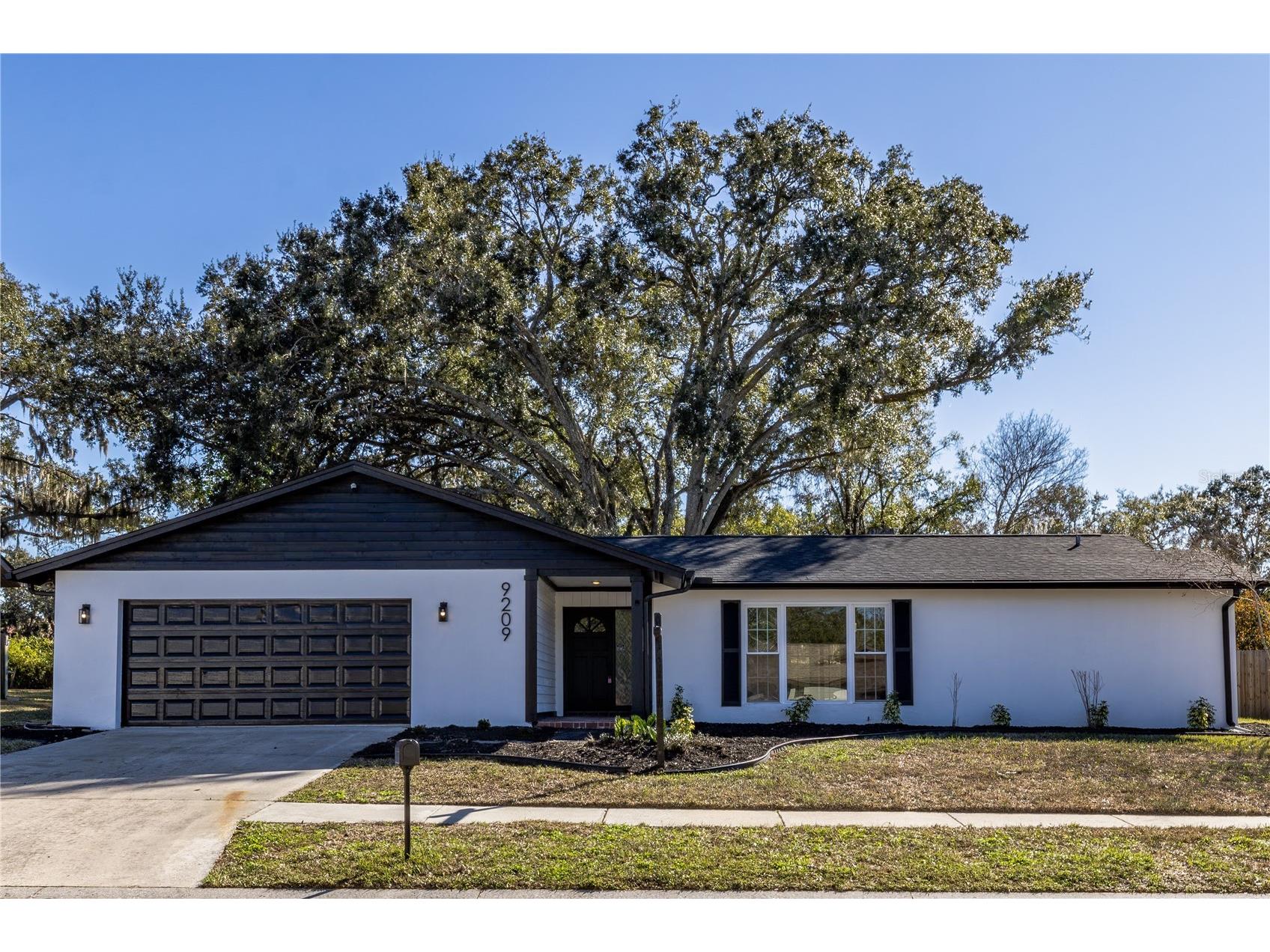 9209 Kingsridge Drive Temple Terrace FL 33637 TB8465961 image2