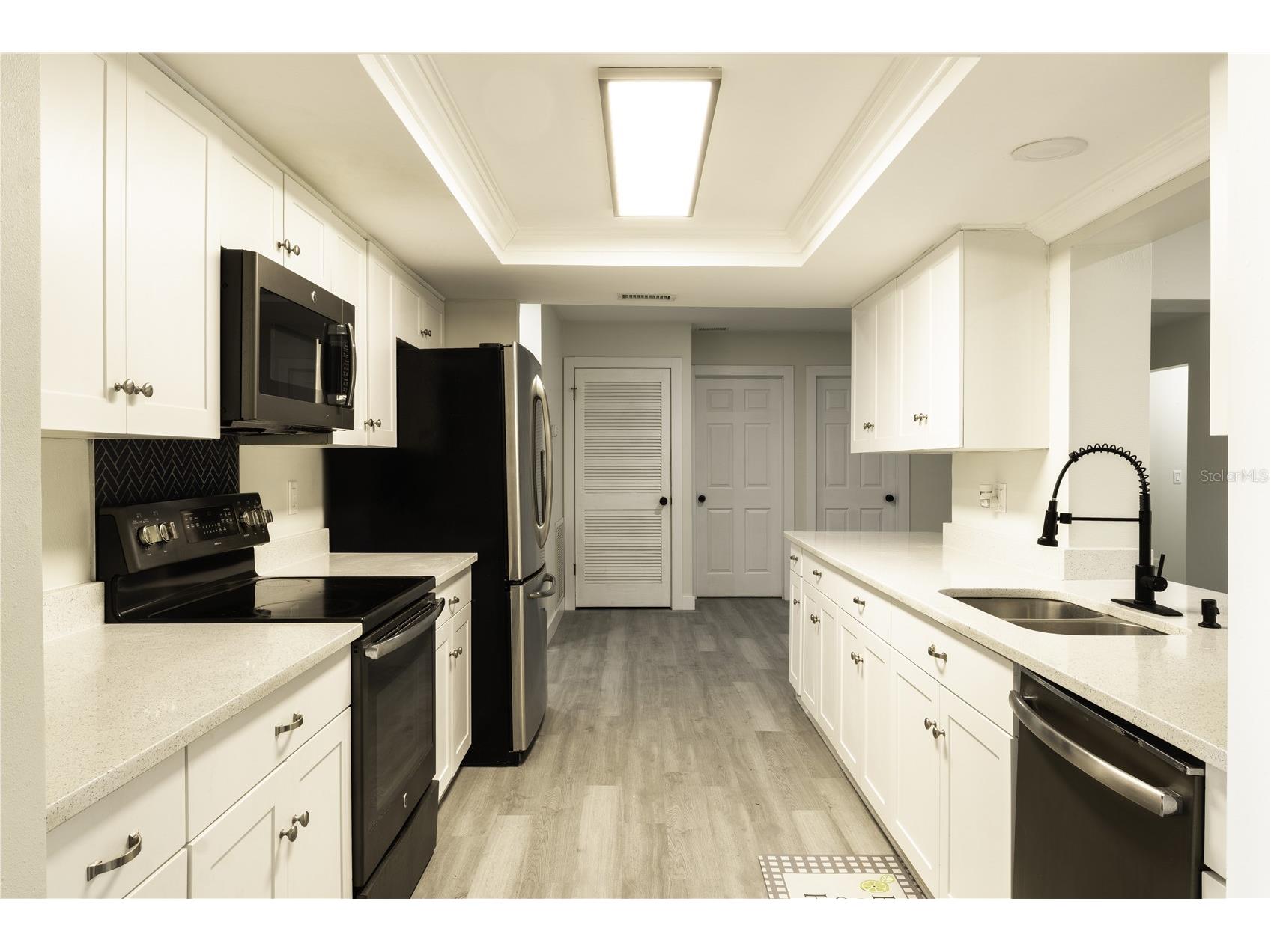 9209 Kingsridge Drive Temple Terrace FL 33637 TB8465961 image3