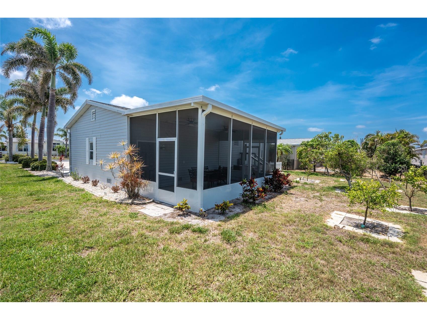 9209 Pinehaven Way Englewood FL 34224 D6142443 image54