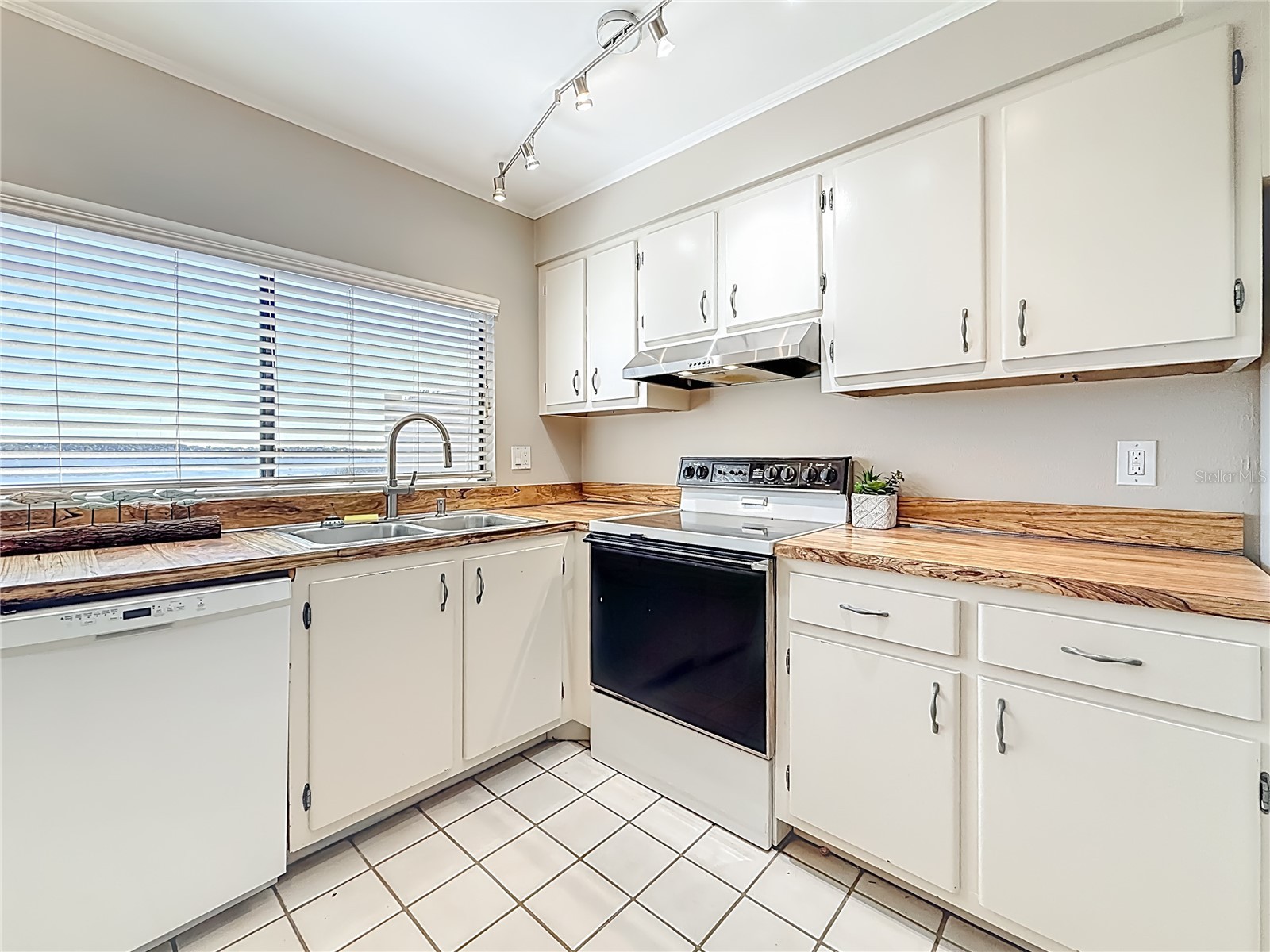 9209 Seminole Boulevard #32 Seminole FL 33772 - LAKE SEMINOLE TB8513531 image11
