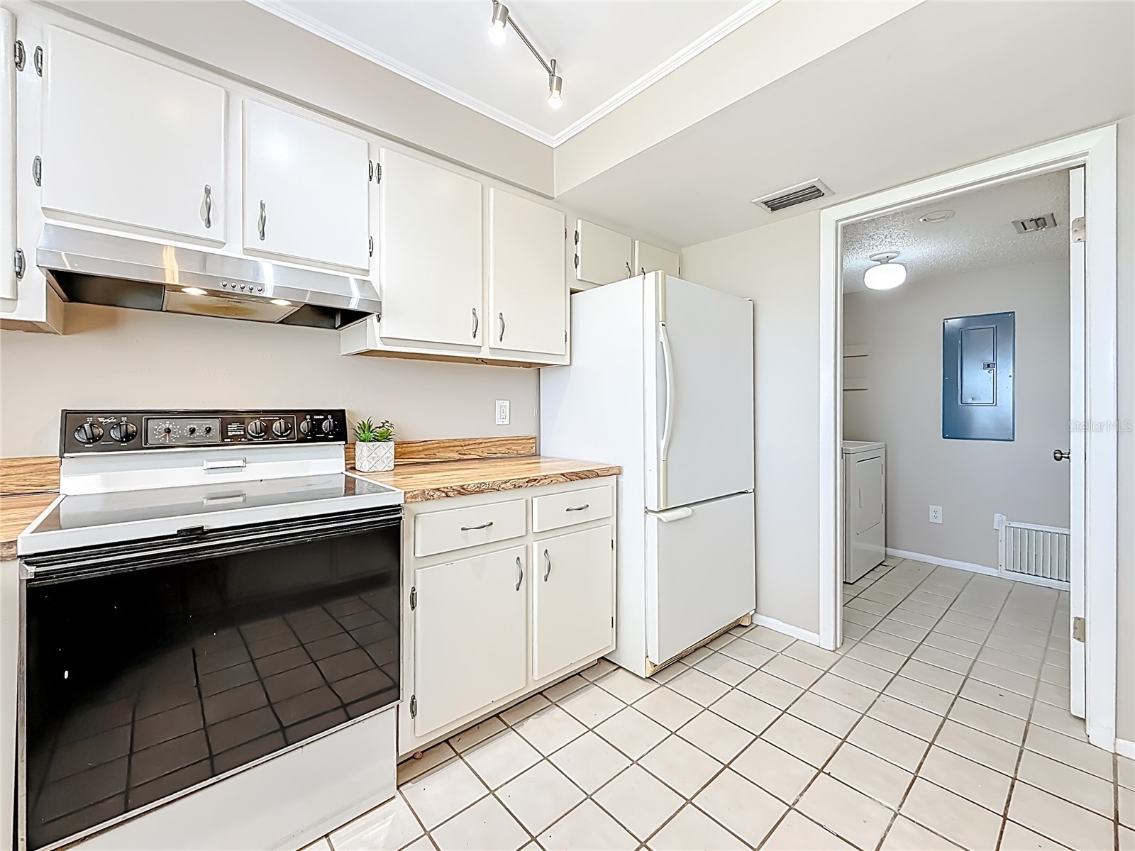 9209 Seminole Boulevard #32 Seminole FL 33772 - LAKE SEMINOLE TB8513531 image12