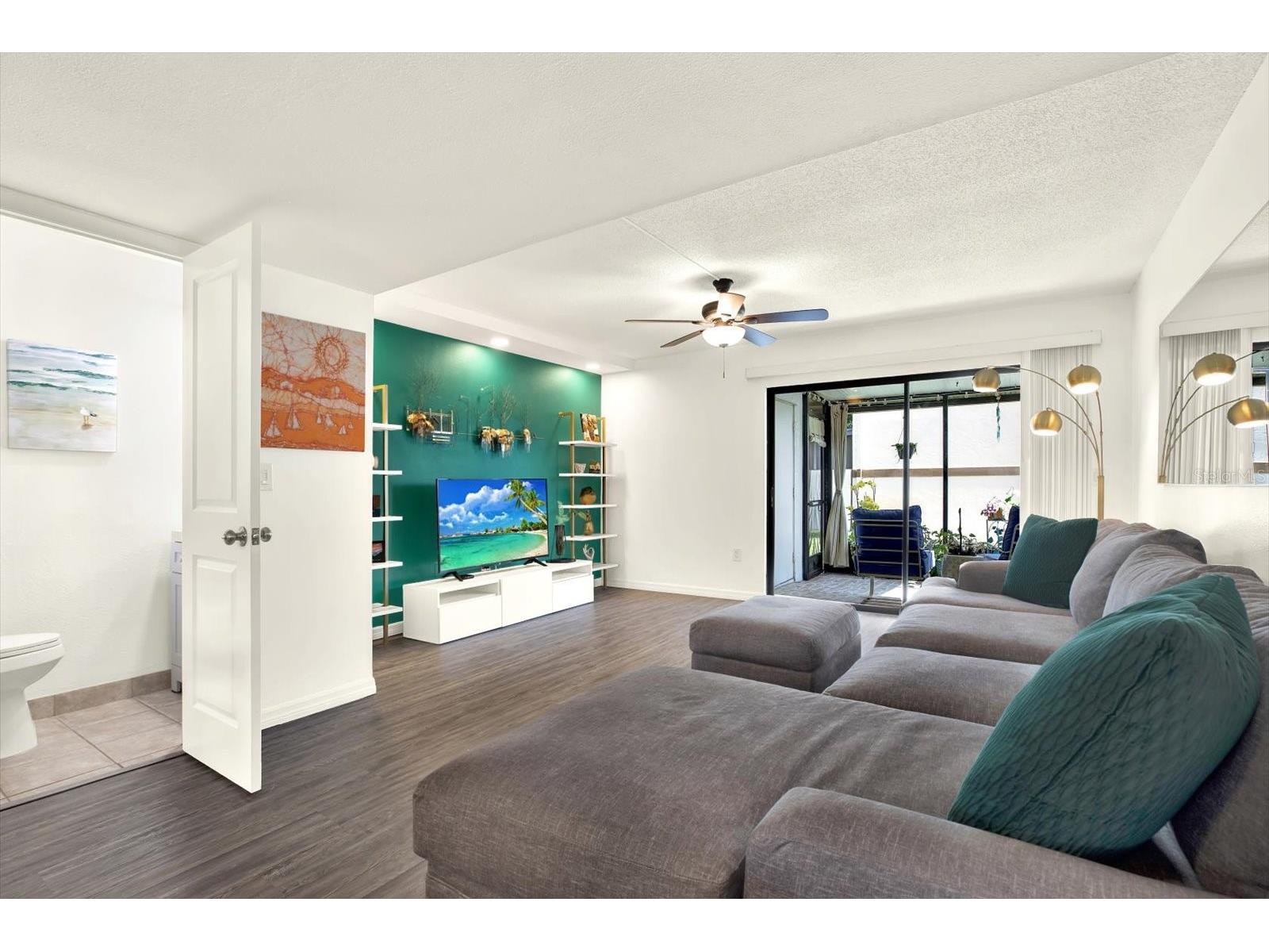 9209 Seminole Boulevard #65 Seminole FL 33772 TB8507388 image3