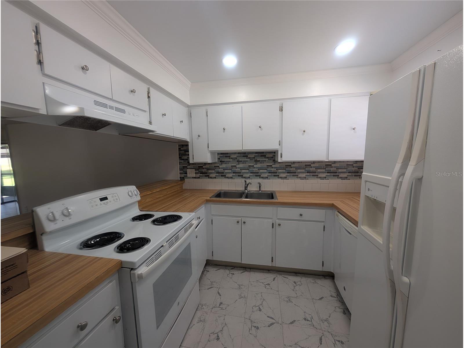 9209 Seminole Boulevard #67 Seminole FL 33772 TB8528003 image8