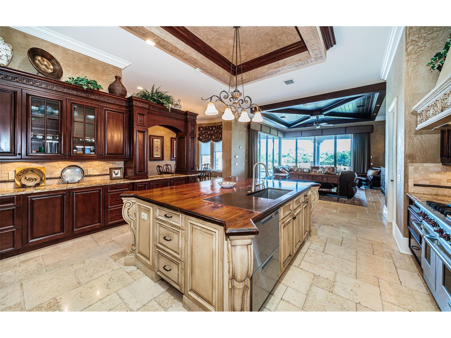 9209 Silverthorn Road Seminole FL 33777 TB8472678 image15