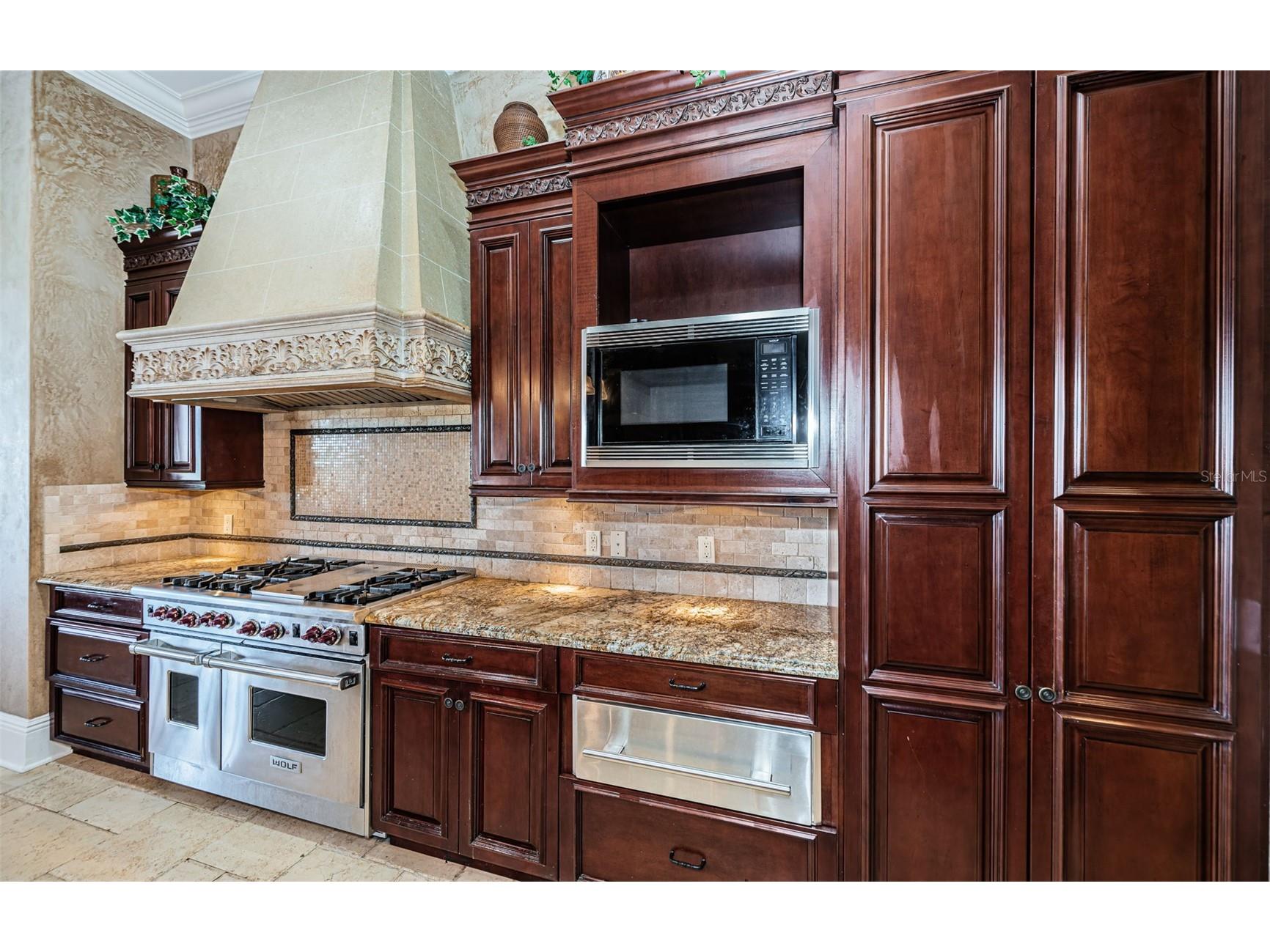 9209 Silverthorn Road Seminole FL 33777 TB8472678 image18