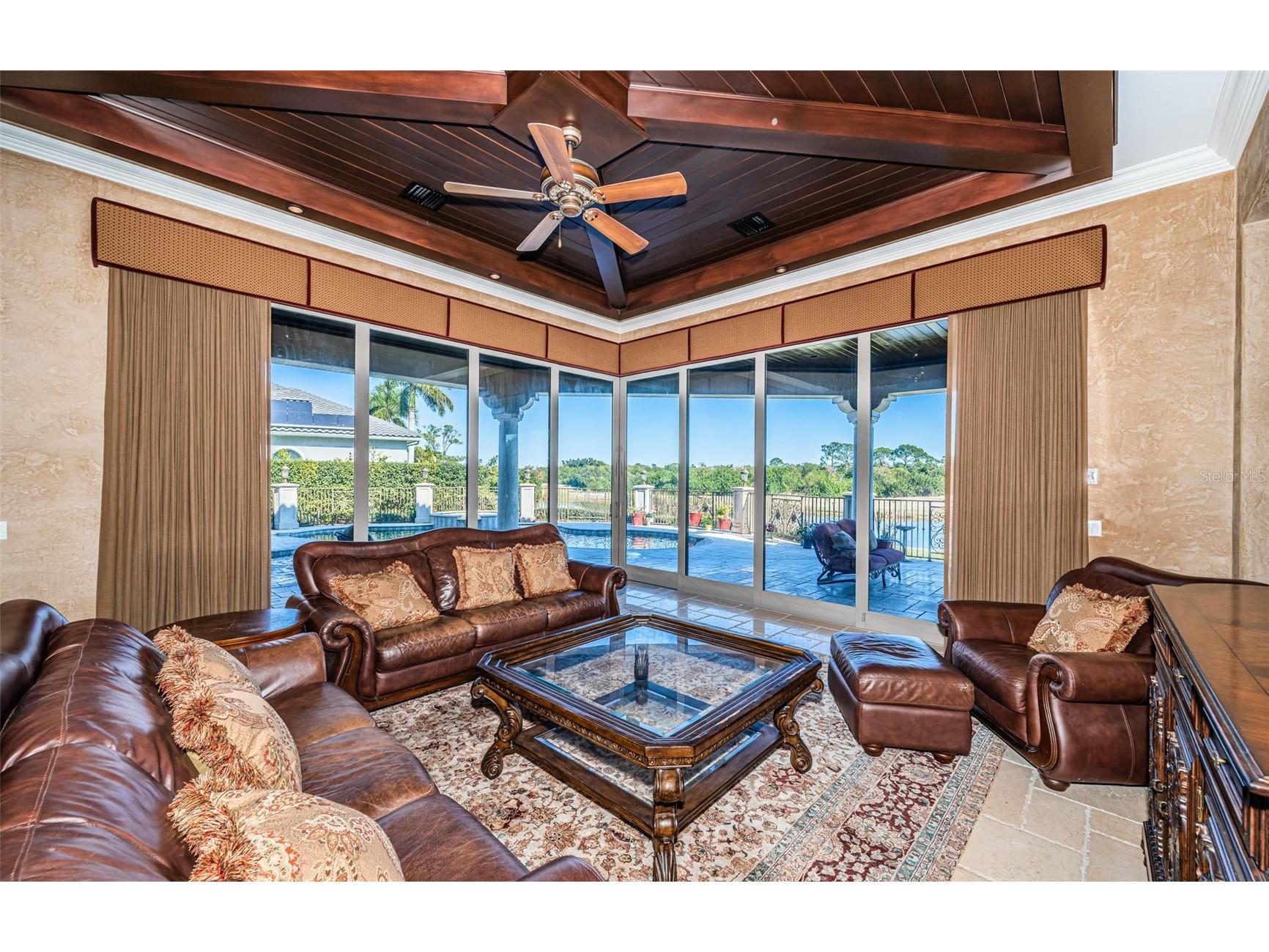 9209 Silverthorn Road Seminole FL 33777 TB8472678 image21