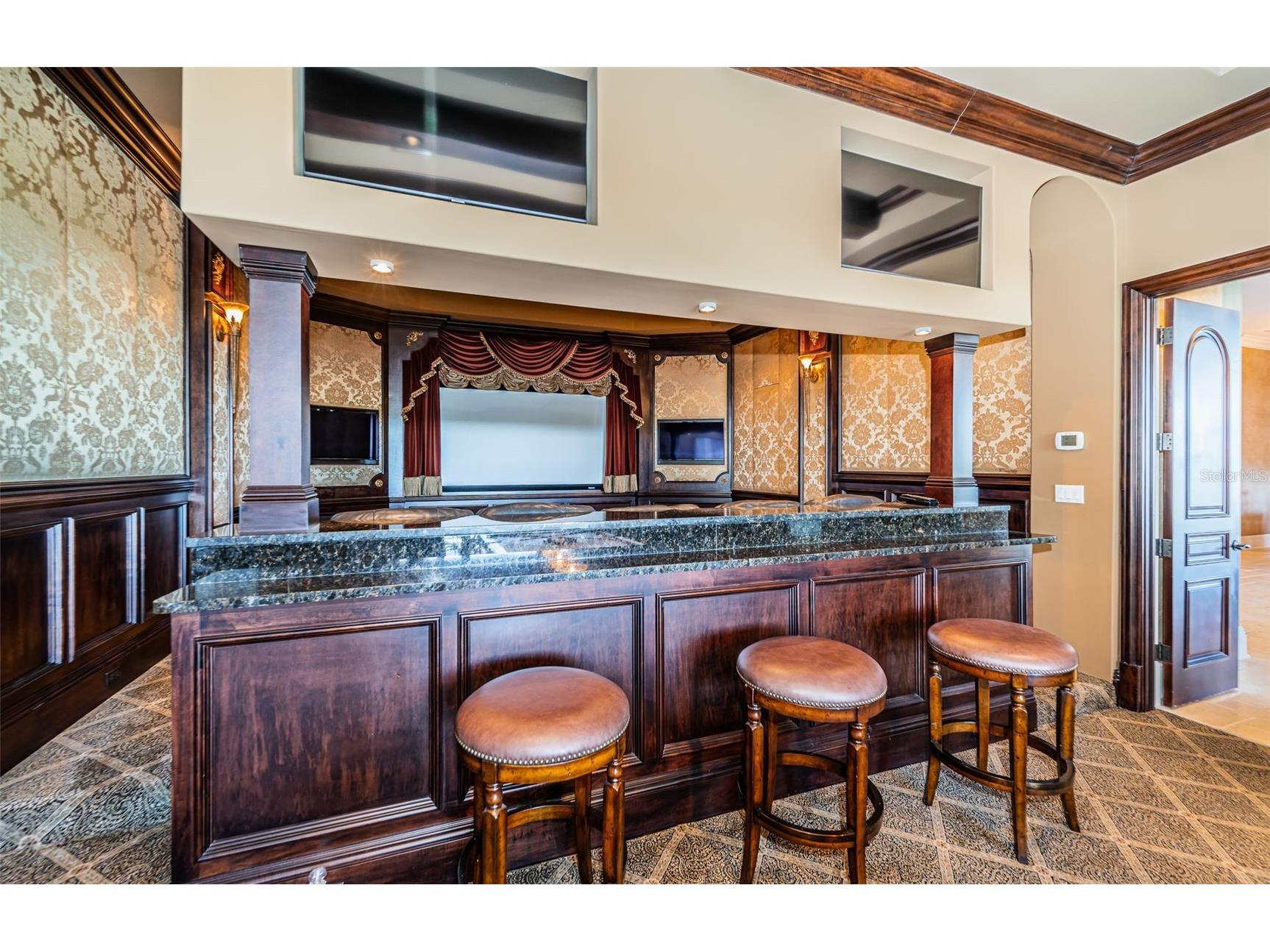 9209 Silverthorn Road Seminole FL 33777 TB8472678 image27