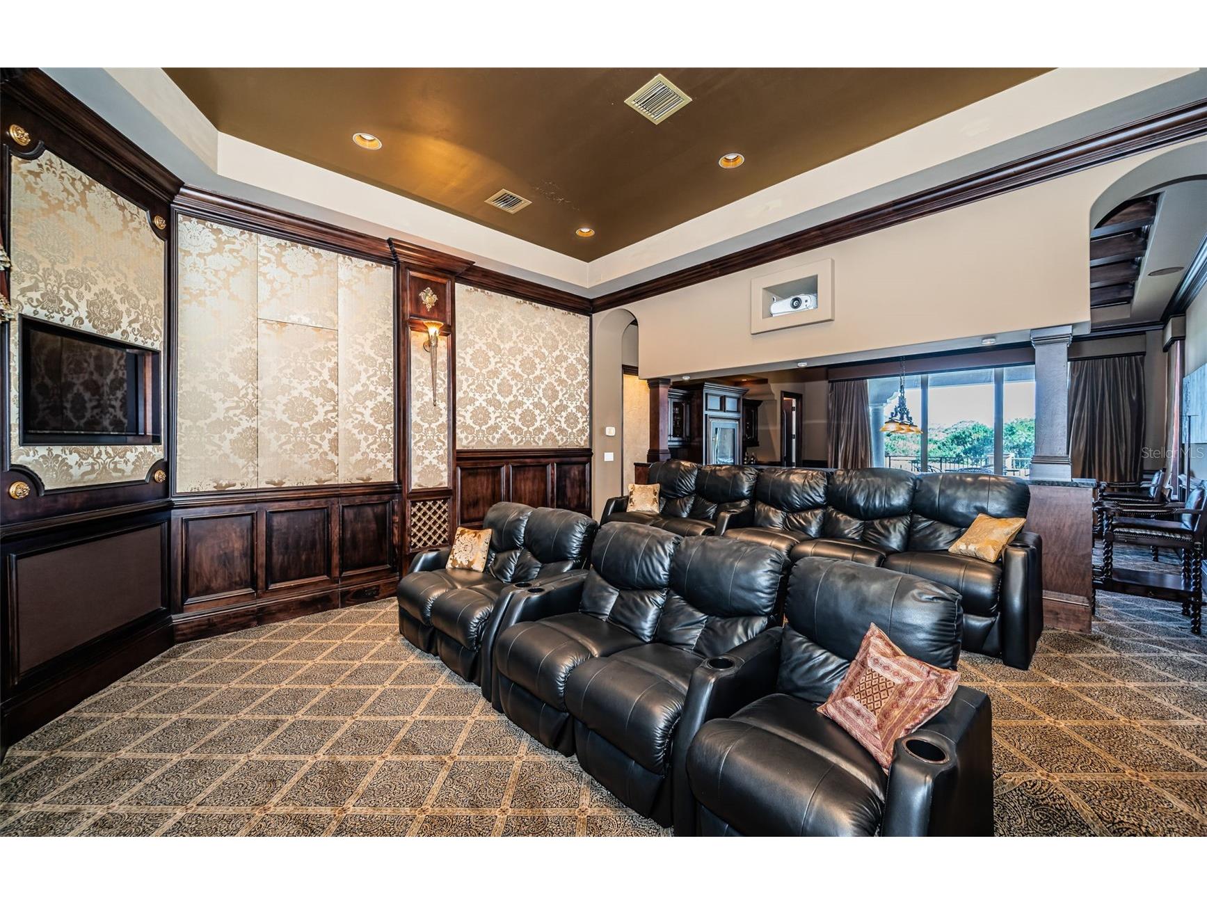 9209 Silverthorn Road Seminole FL 33777 TB8472678 image29