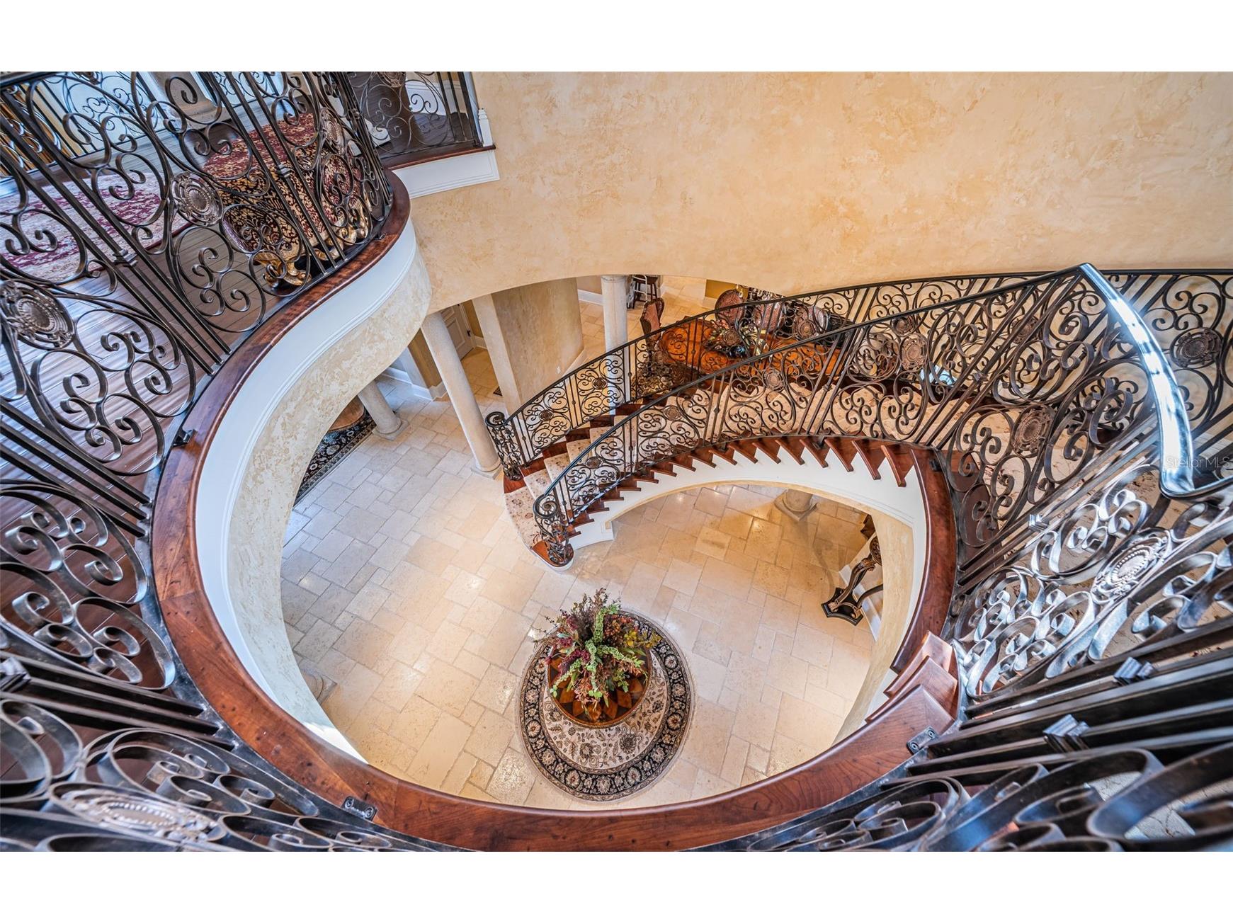 9209 Silverthorn Road Seminole FL 33777 TB8472678 image35