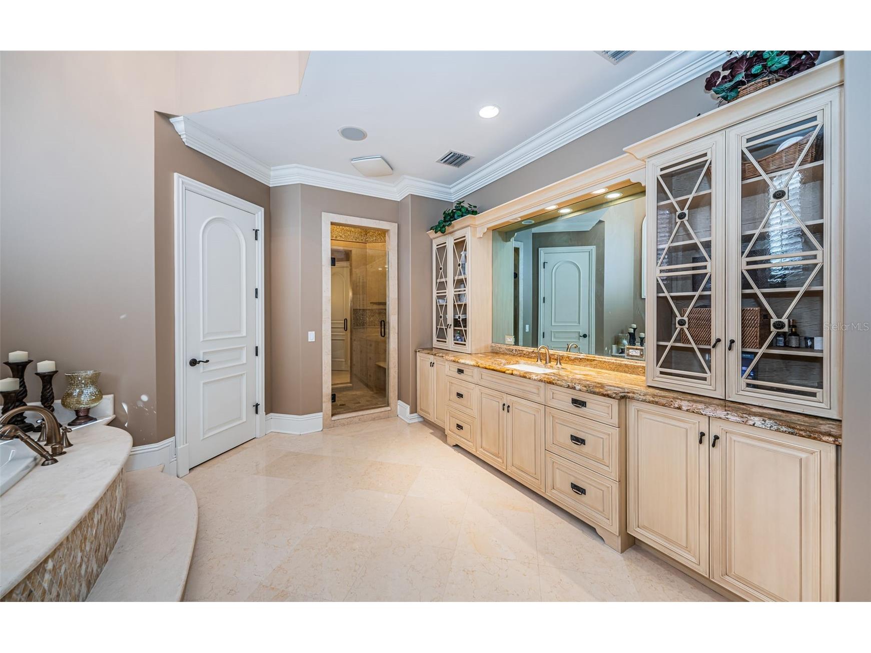 9209 Silverthorn Road Seminole FL 33777 TB8472678 image49