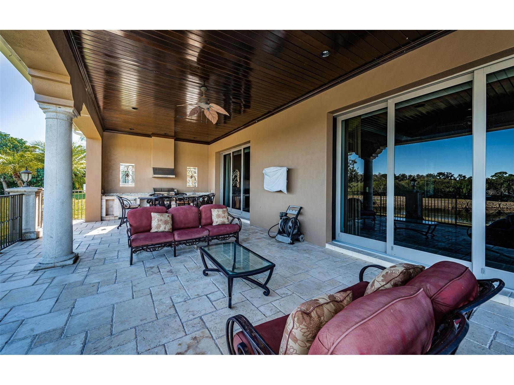 9209 Silverthorn Road Seminole FL 33777 TB8472678 image67