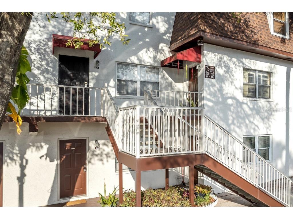 9209 Tudor Drive #C204 Tampa FL 33615 T3505776 image1