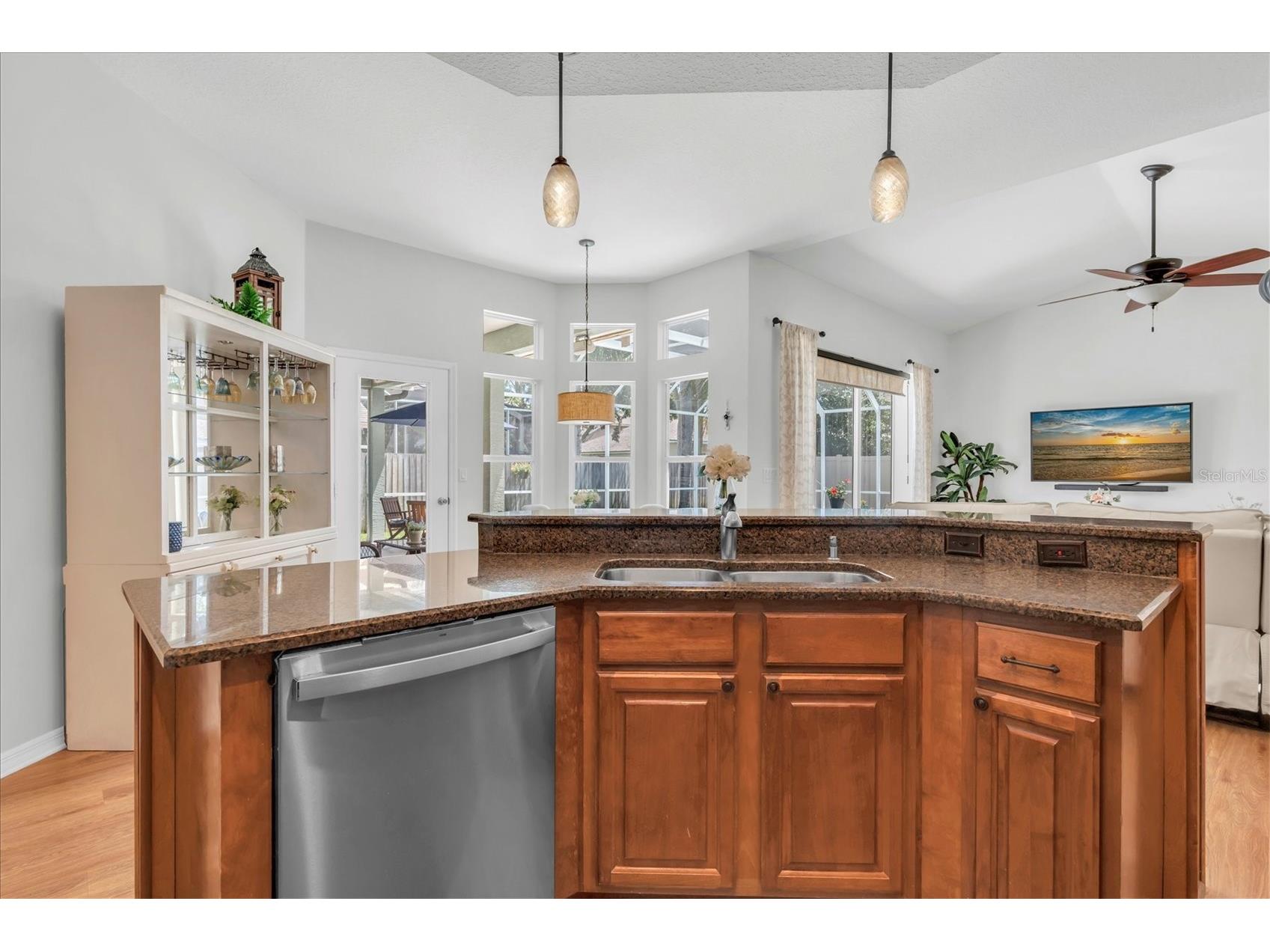 9209 Woodbay Drive Tampa FL 33626 TB8513156 image13