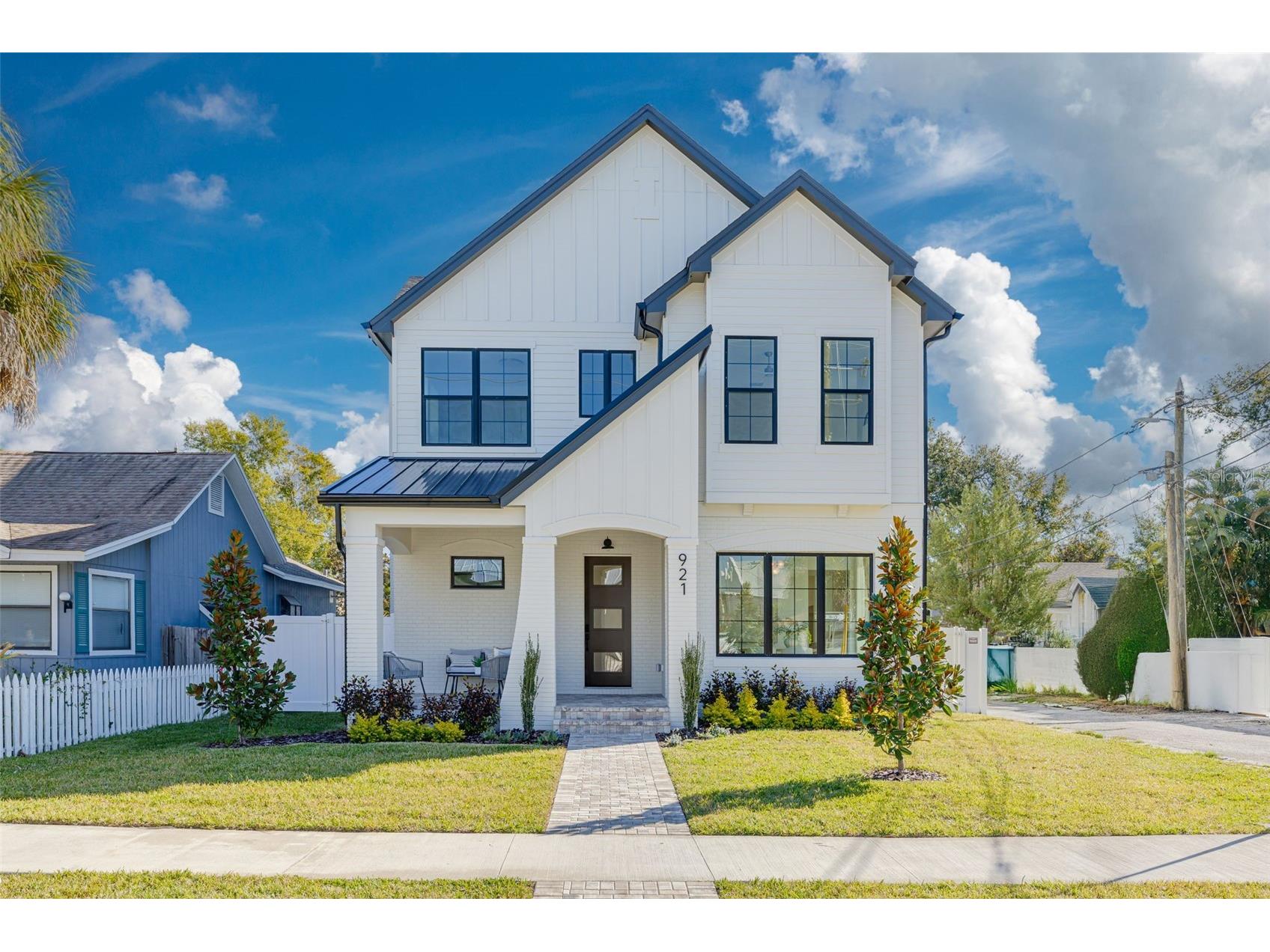 921 12th Street N Saint Petersburg FL 33705 TB8448571 image1