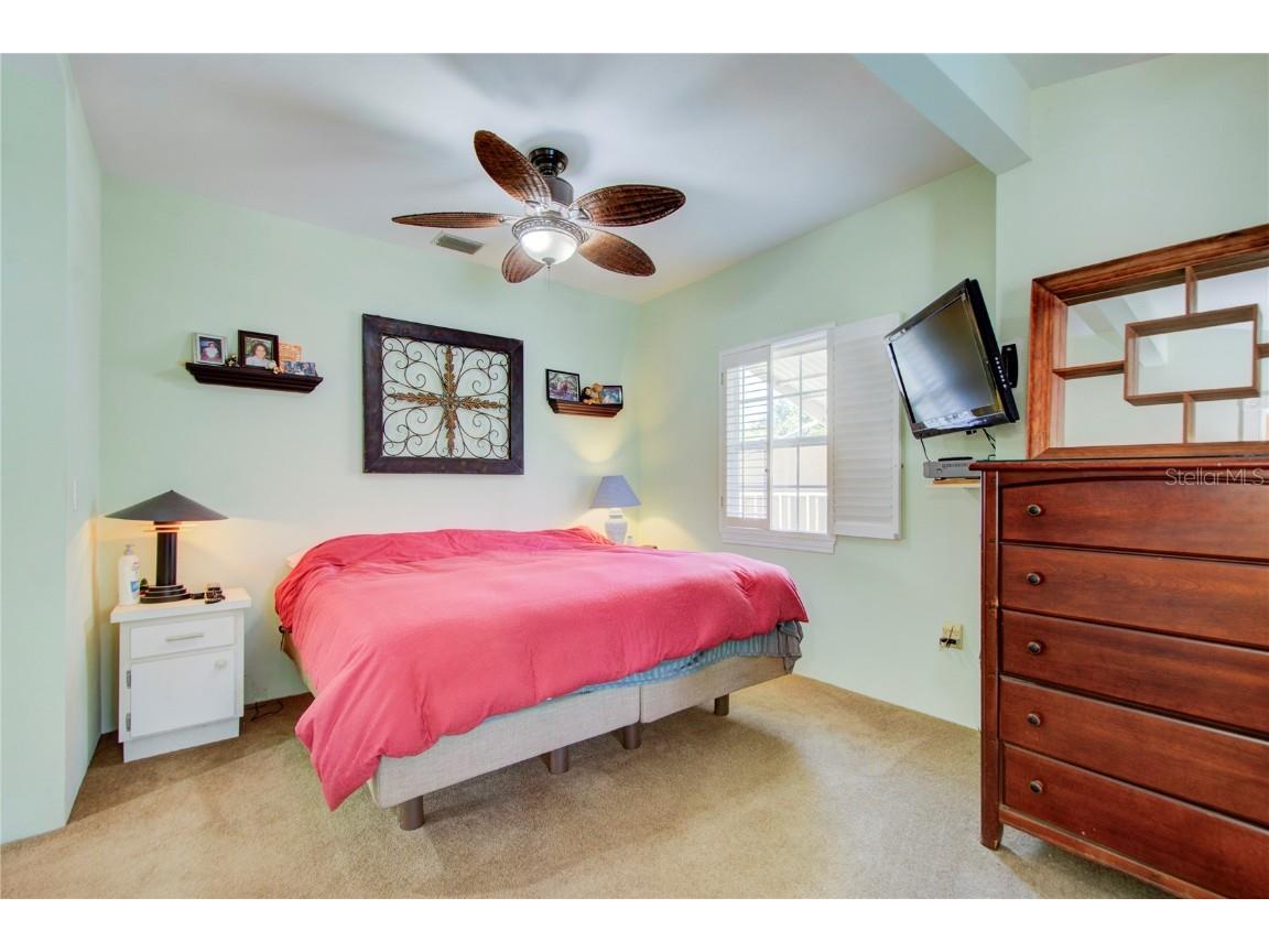 921 24th Avenue N Saint Petersburg FL 33704 TB8368533 image21